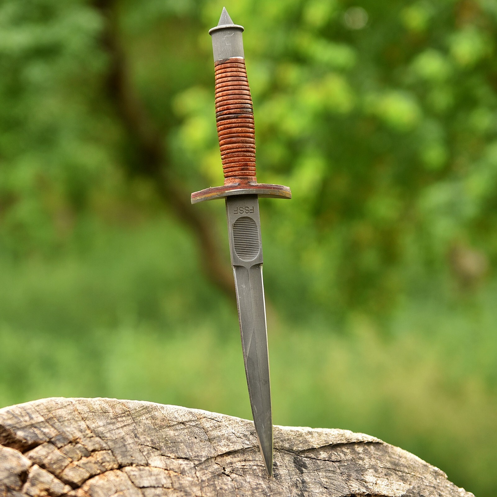 Vintage CASE V-42 Dagger US Special Forces WWII Dagger Knife Double Edge Blade Vintage CASE V-42 Dagger US Special Forces WWII Dagger Knife Double Edge Blade