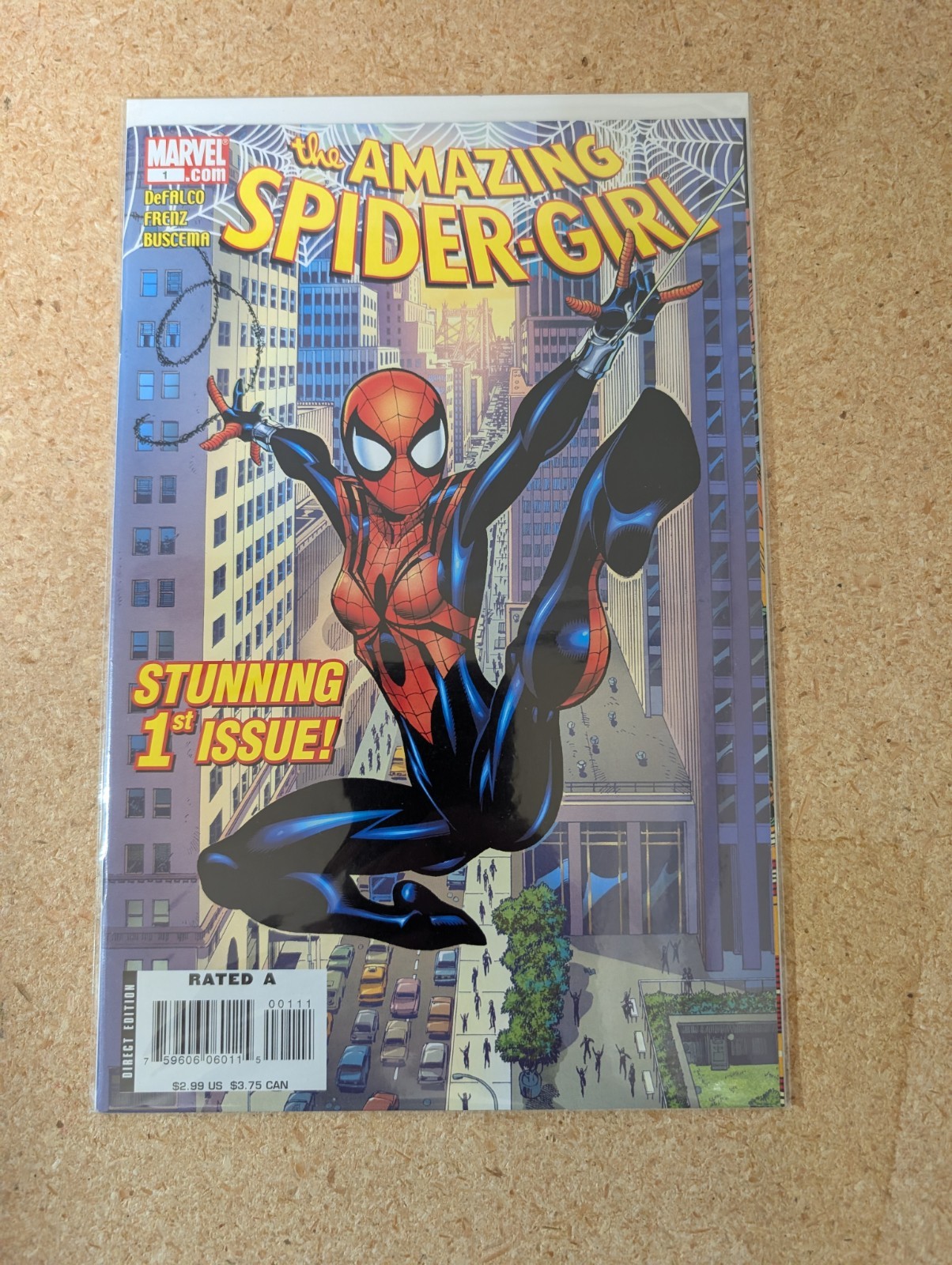 Amazing Spider-Girl #1 2006 Marvel Comics 1st Print VF/NM Amazing Spider-Girl #1 2006 Marvel Comics 1st Print VF/NM