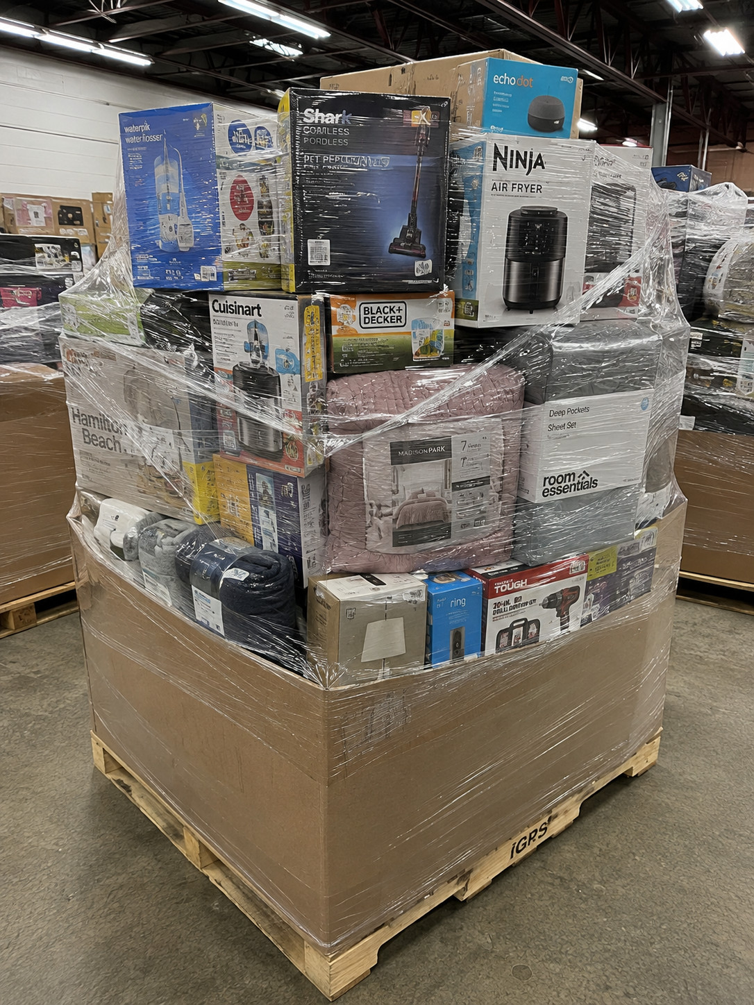 Target High Demand Mixed Merchandise Consumer Goods Wholesale Lot Target High Demand Mixed Merchandise Consumer Goods Wholesale Lot