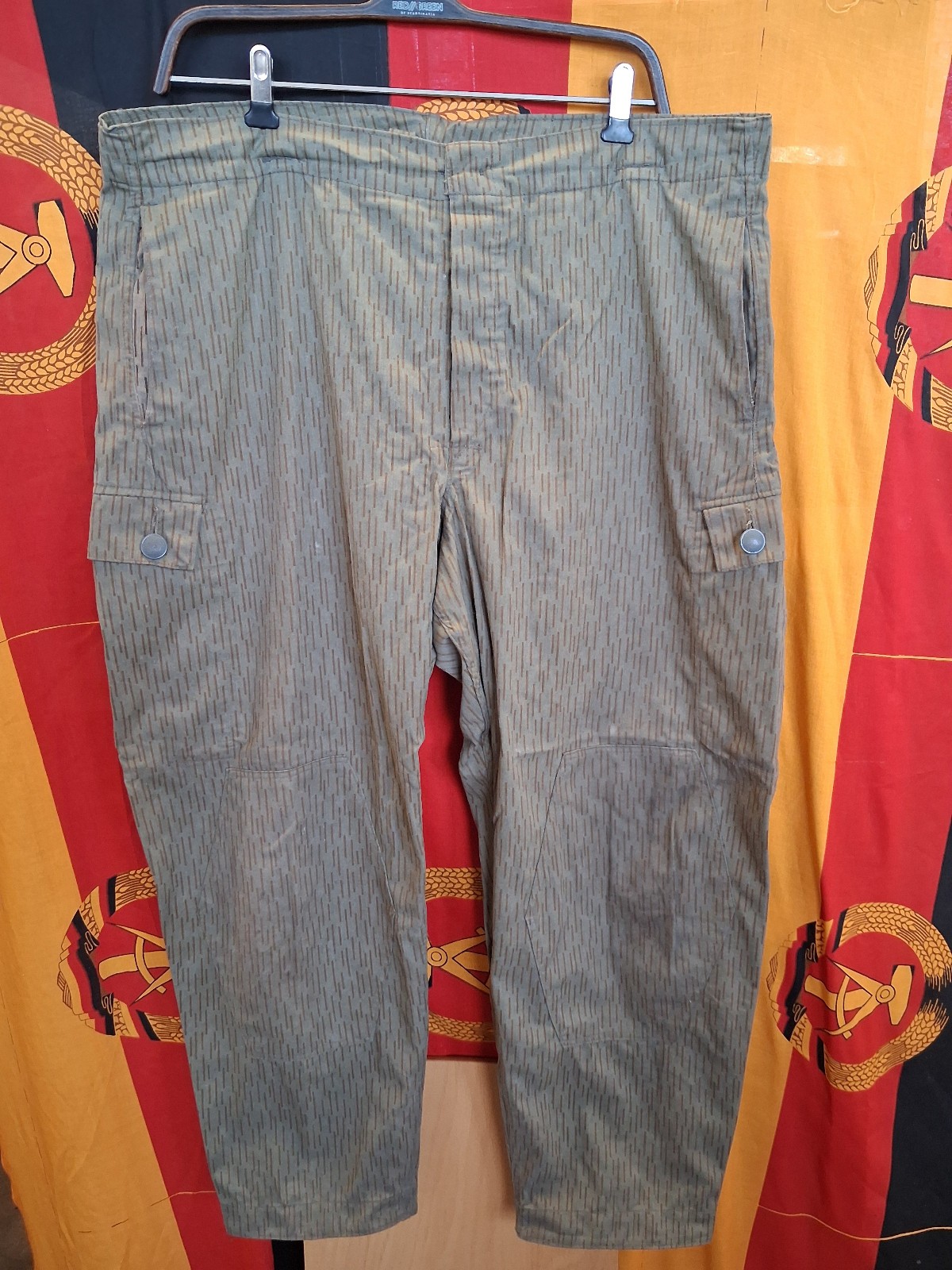GDR NVA FDA pants Strichtarn 1968 with remaining fabric GDR NVA FDA pants Strichtarn 1968 with remaining fabric