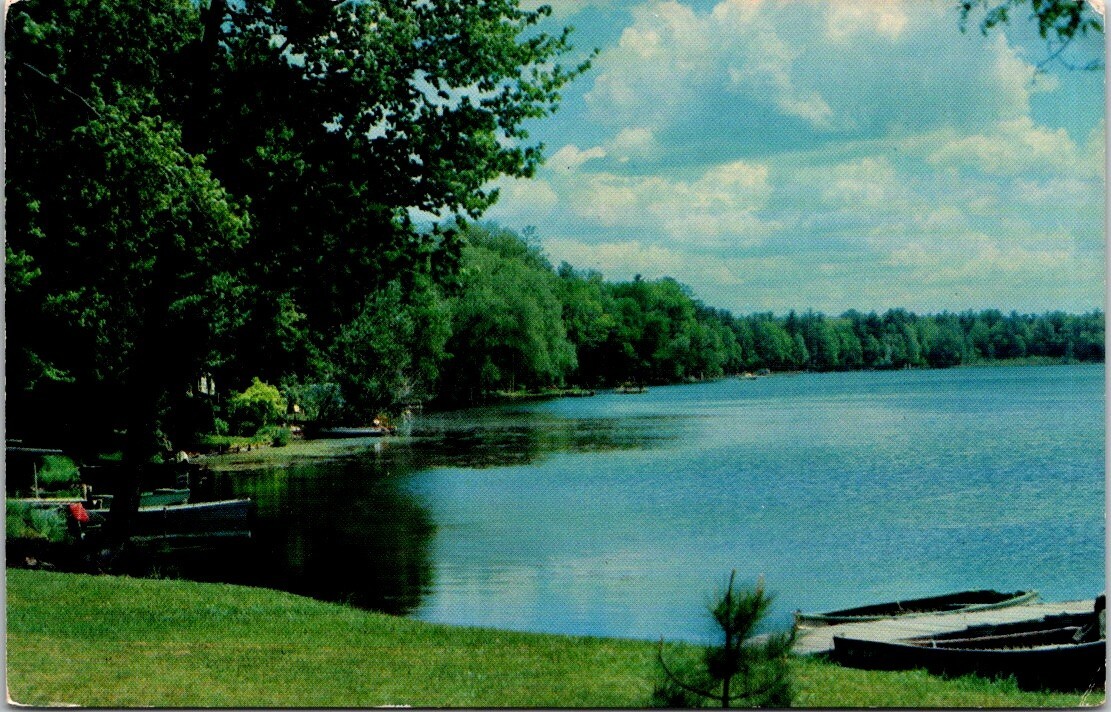 Clintonville WI Wisconsin Resort Clover Leaf Lake Fishing Vintage Postcard Clintonville WI Wisconsin Resort Clover Leaf Lake Fishing Vintage Postcard