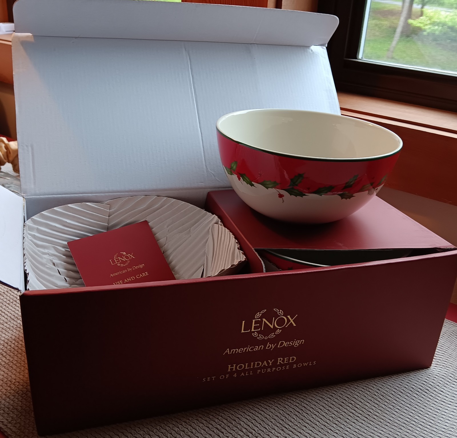 Lenox American by design NIB 4 Bowl Set. Sku 815787. Lenox American by design NIB 4 Bowl Set. Sku 815787.