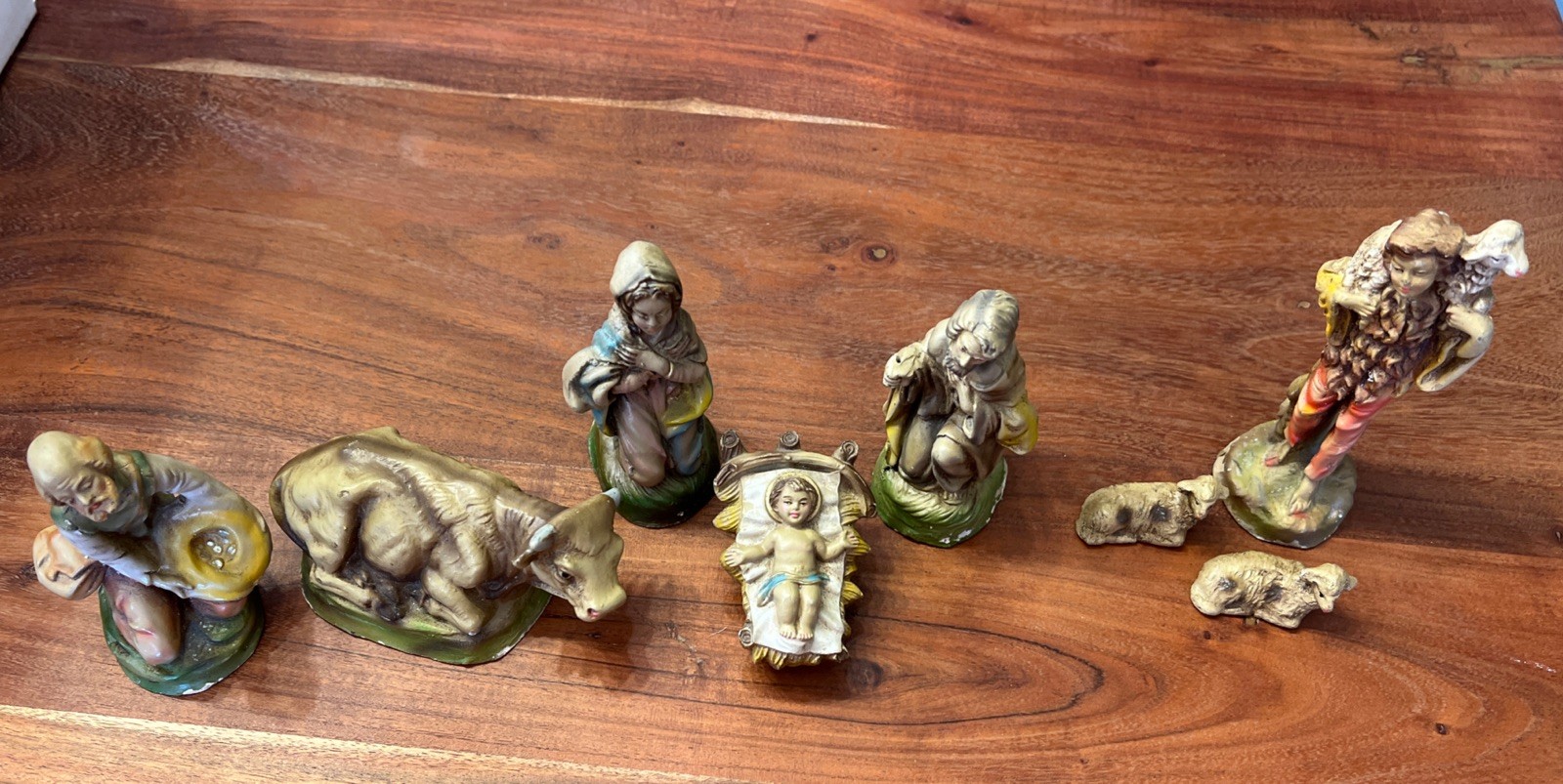 Vtg Nativity Set  Made In Italy 8 Figures Mary Joseph Jesus Shepard