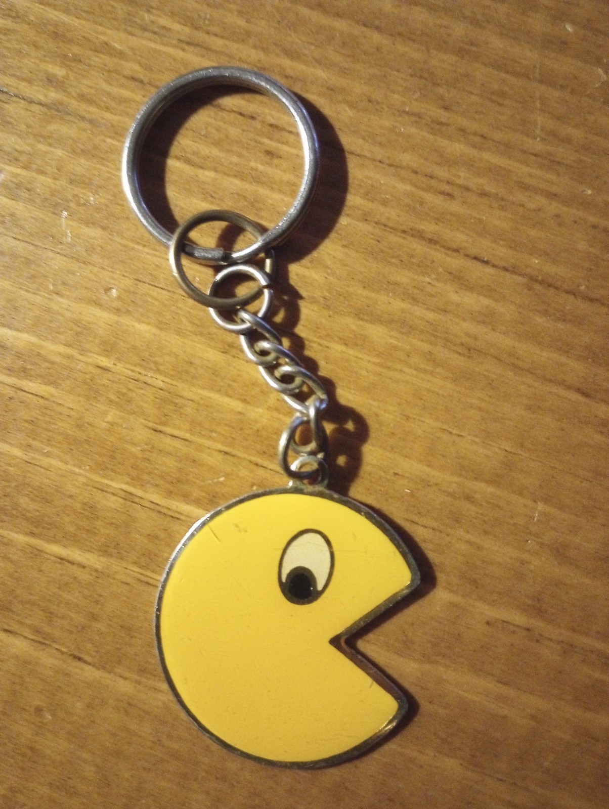 Vintage STAINLESS Steel & Enamel Keychain PAC-MAN