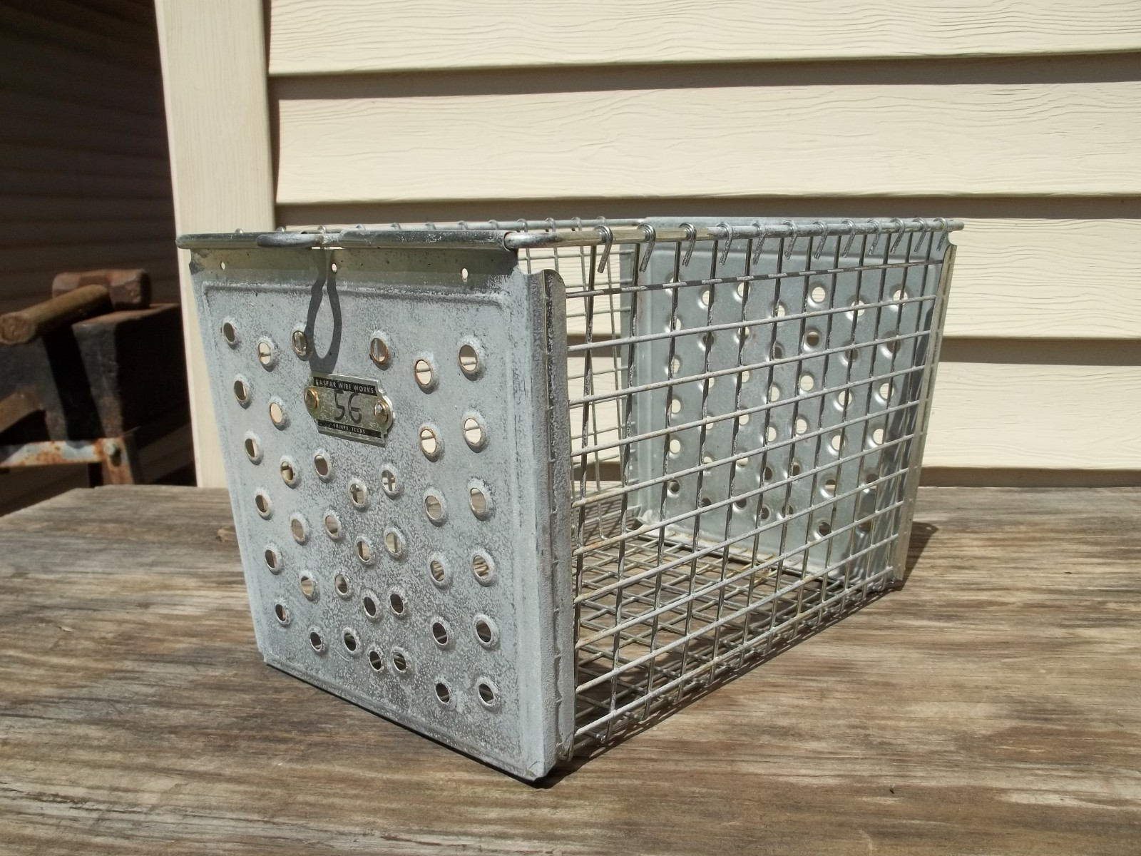 Vintage Kaspar Wire Works Locker Room Pool Gym Basket 13 X 9 X 8 Storage FREE Vintage Kaspar Wire Works Locker Room Pool Gym Basket 13 X 9 X 8 Storage FREE