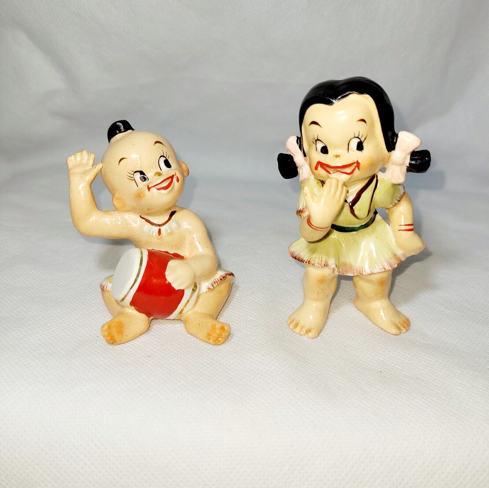 VTG 1950\'s Nikoniko EW Hand Painted China/Native American Children Figurines