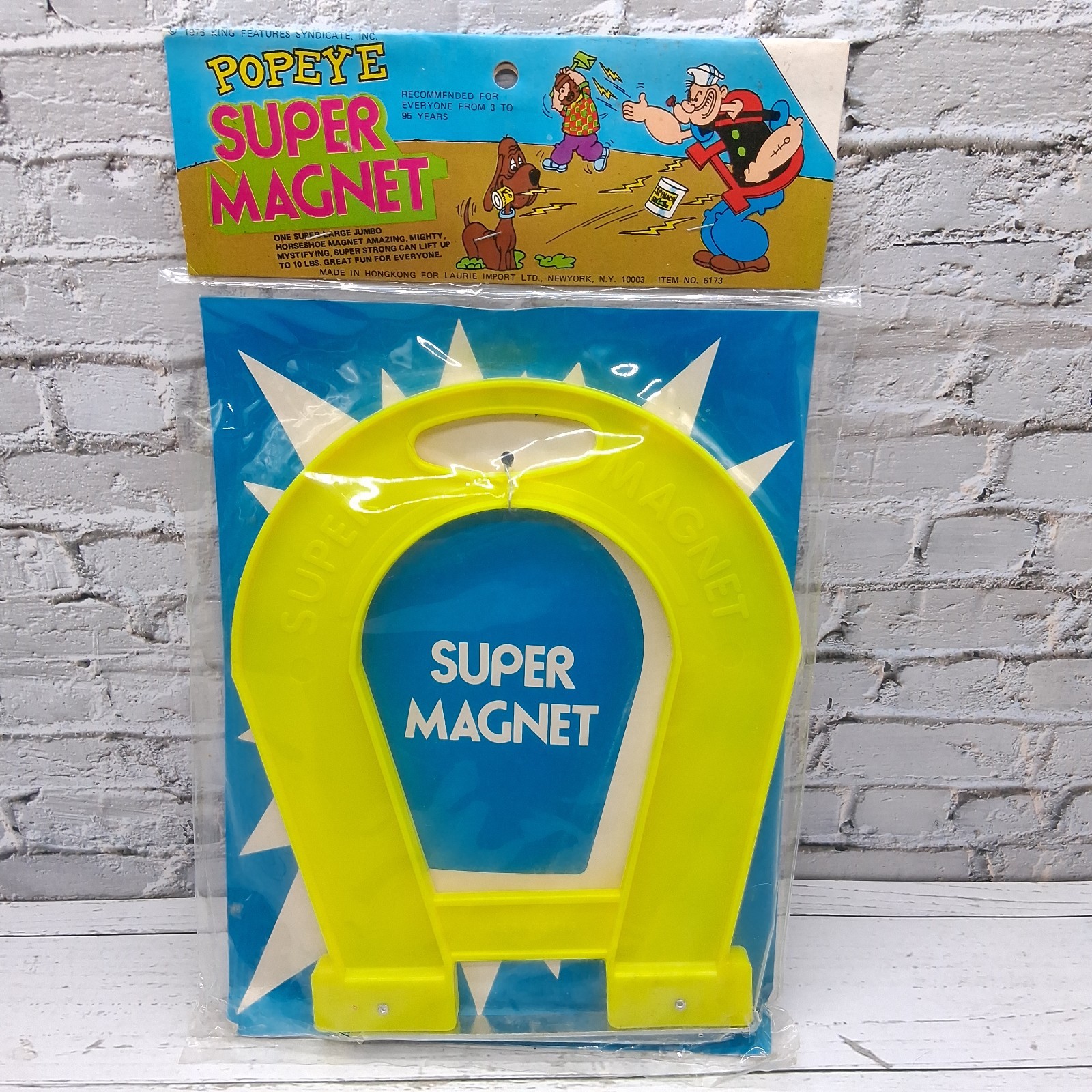 Vintage 1976 Popeye Super Magnet Yellow King Features Syndicate Hong Kong NOS Vintage 1976 Popeye Super Magnet Yellow King Features Syndicate Hong Kong NOS