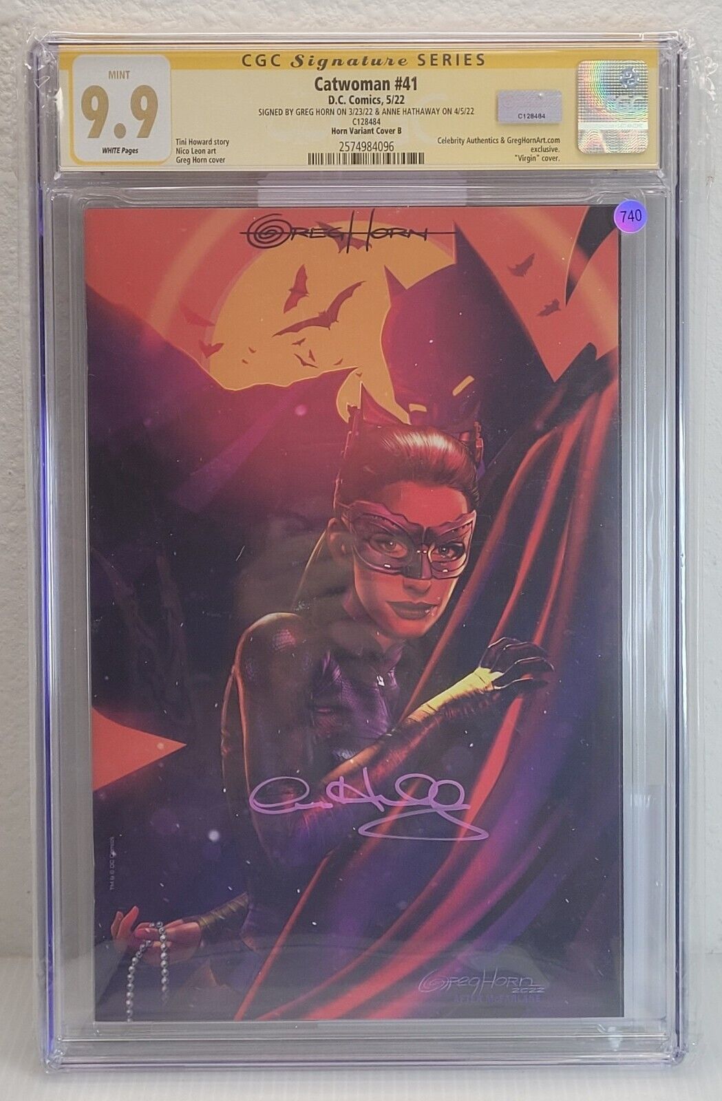 Catwoman #41 Signed Anne Hathaway Greg Horn DC Comics Horn Var Cover B CGC 9.9 
