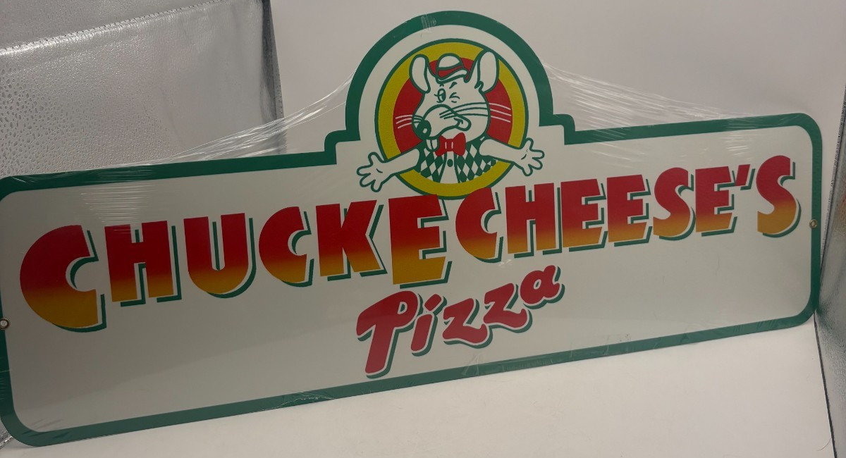 Chuck E Cheeses Pizza Metal Sign Retro Arcade Man Cave Wall Decor NEW SEALED