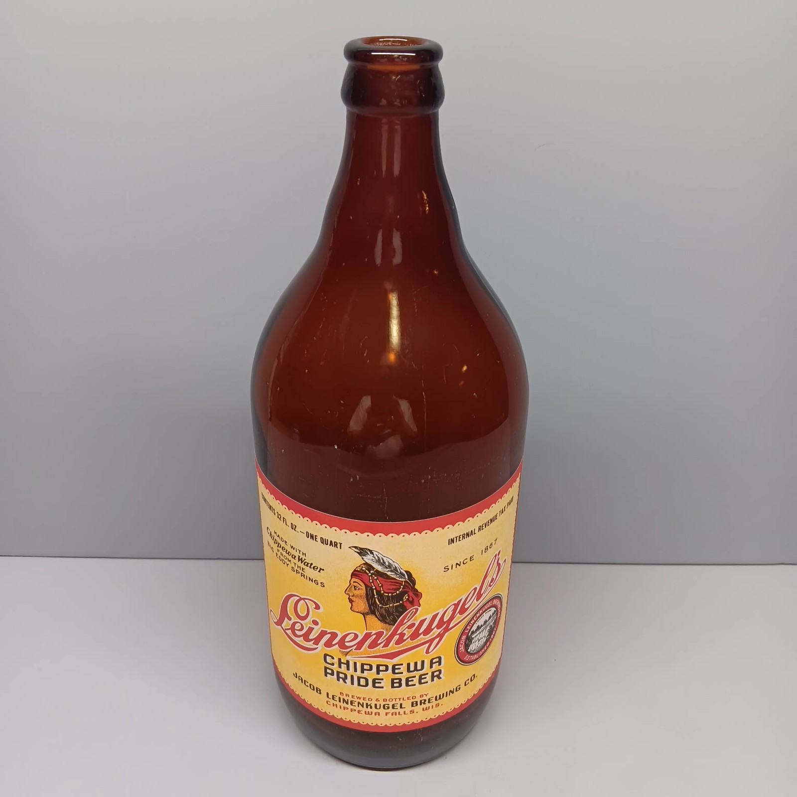 Leinenkugel's Chippewa Pride Beer Bottle 32 fl Oz One Quart IRTP Falls Wisconsin Leinenkugel's Chippewa Pride Beer Bottle 32 fl Oz One Quart IRTP Falls Wisconsin