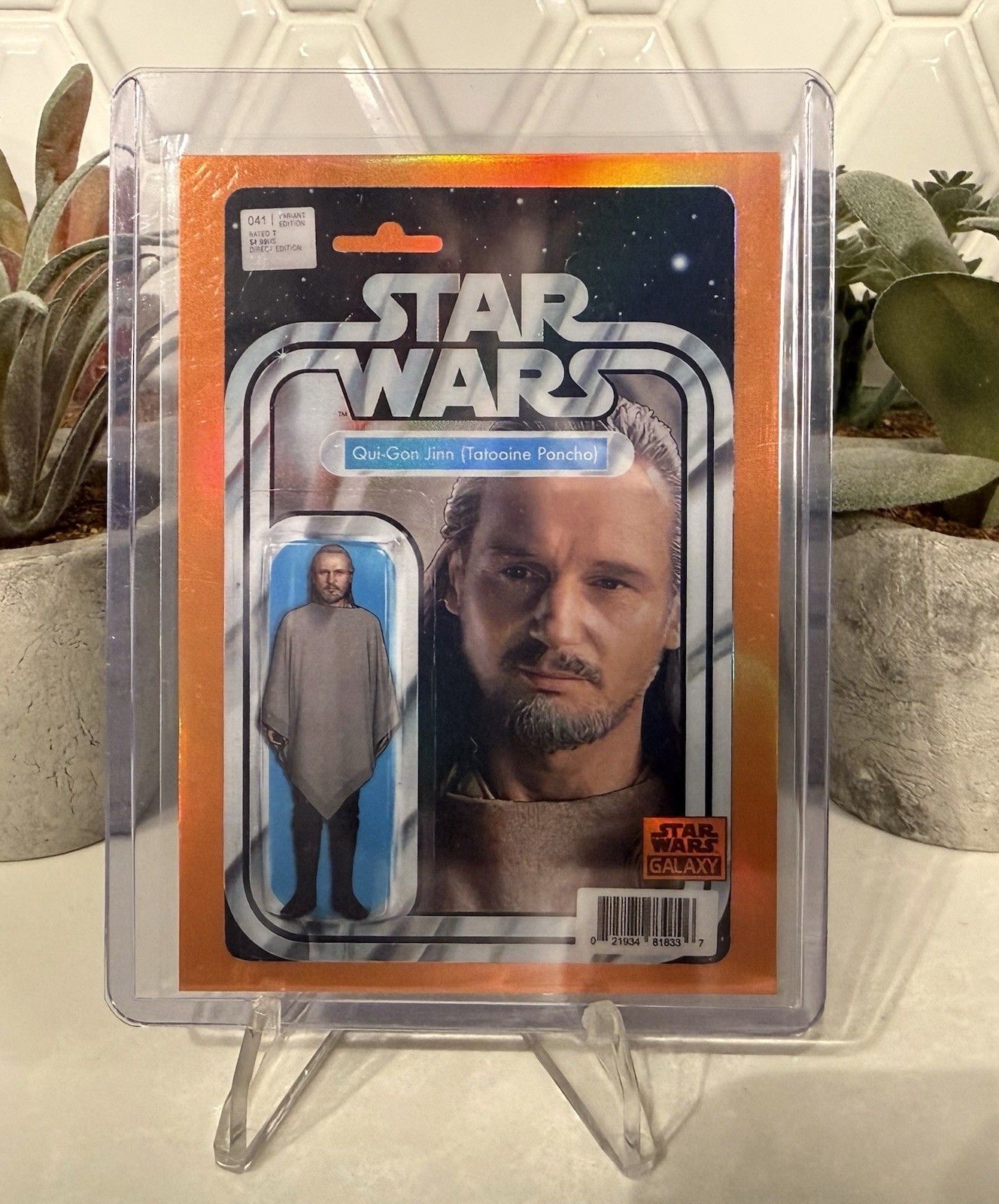 2025 Topps Chrome Star Wars Galaxy Qui-Gon Jinn ComicFractor Orange 1 /25 VC-11 2025 Topps Chrome Star Wars Galaxy Qui-Gon Jinn ComicFractor Orange 1 /25 VC-11