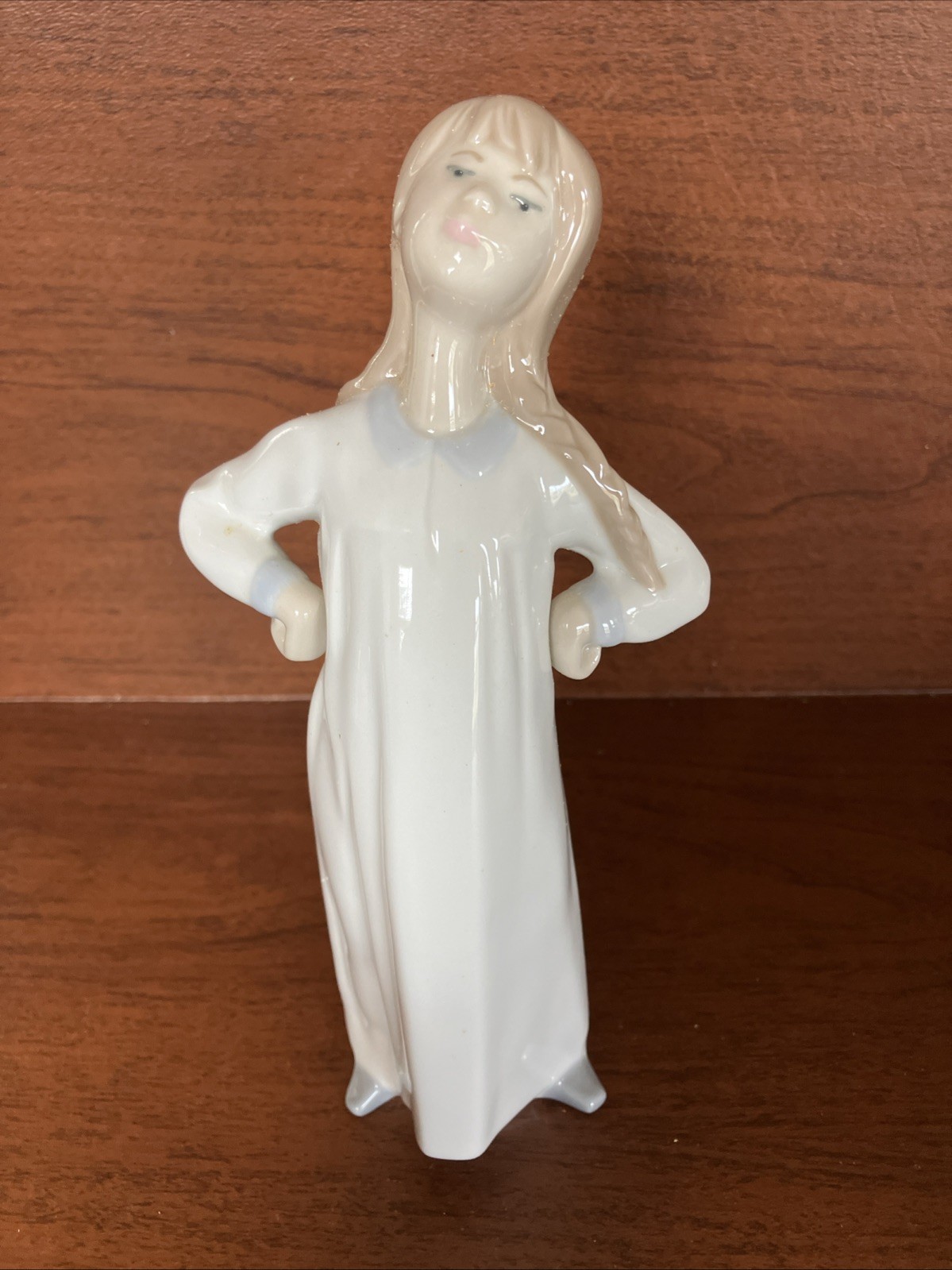 VINTAGE Lladro Girl Stretching Figurine #4872 Glossy Spain 8" VINTAGE Lladro Girl Stretching Figurine #4872 Glossy Spain 8"