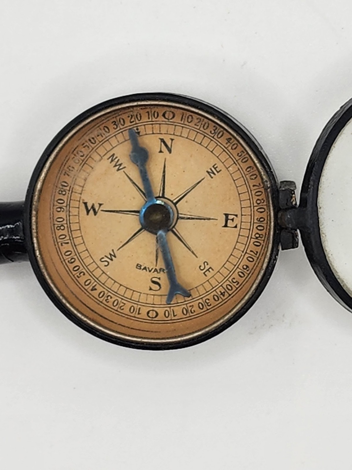 ANTIQUE WWI / WWII BAVARIA COMPASS/FOLDING BINOCULARS/SIGNALING MIRROR RARE ANTIQUE WWI / WWII BAVARIA COMPASS/FOLDING BINOCULARS/SIGNALING MIRROR RARE