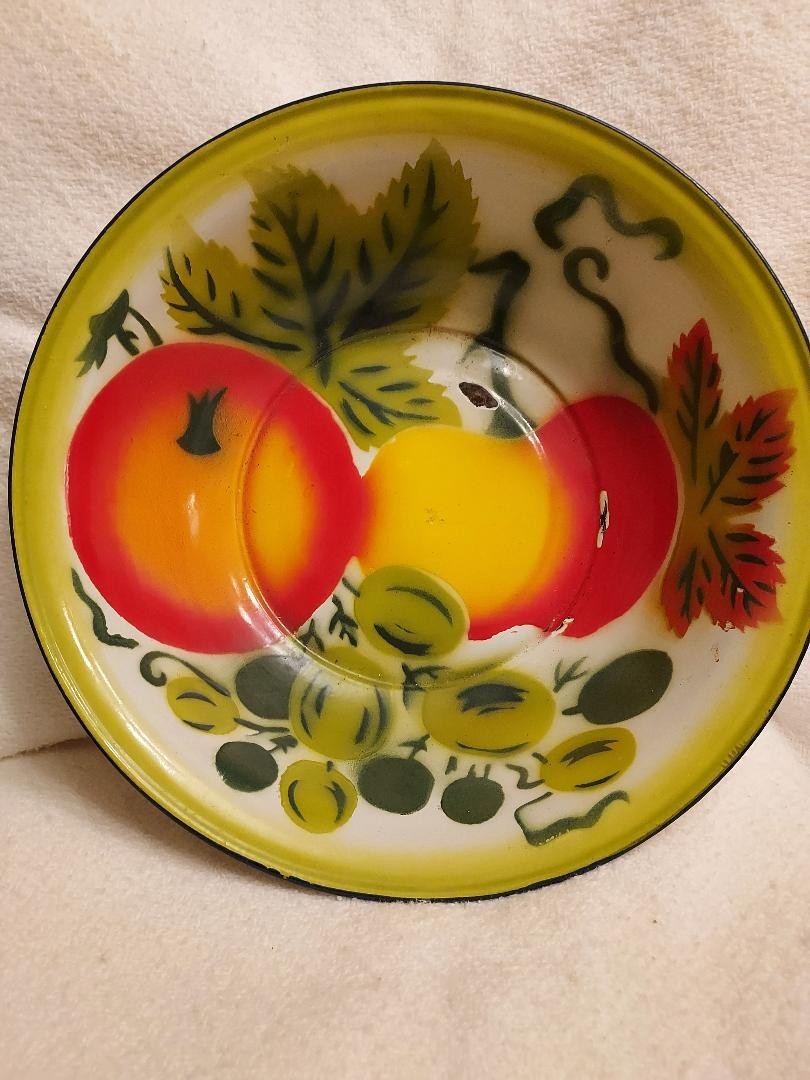 Vintage Enamelware Bowl, Fruit Design, 12" x 3.5", Antique Wear Visible Vintage Enamelware Bowl, Fruit Design, 12" x 3.5", Antique Wear Visible
