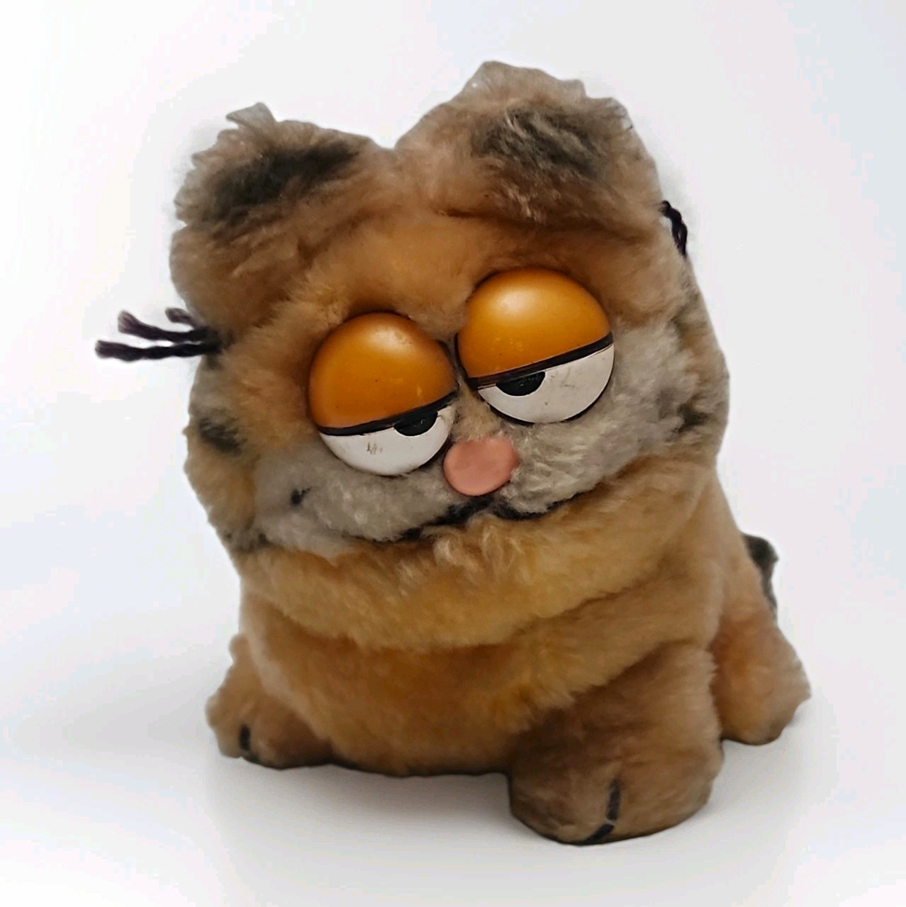 Vintage 1981 Dakin Garfield Plush Stuffed Cat Nutshell Filled Korea Eyelashes Vintage 1981 Dakin Garfield Plush Stuffed Cat Nutshell Filled Korea Eyelashes