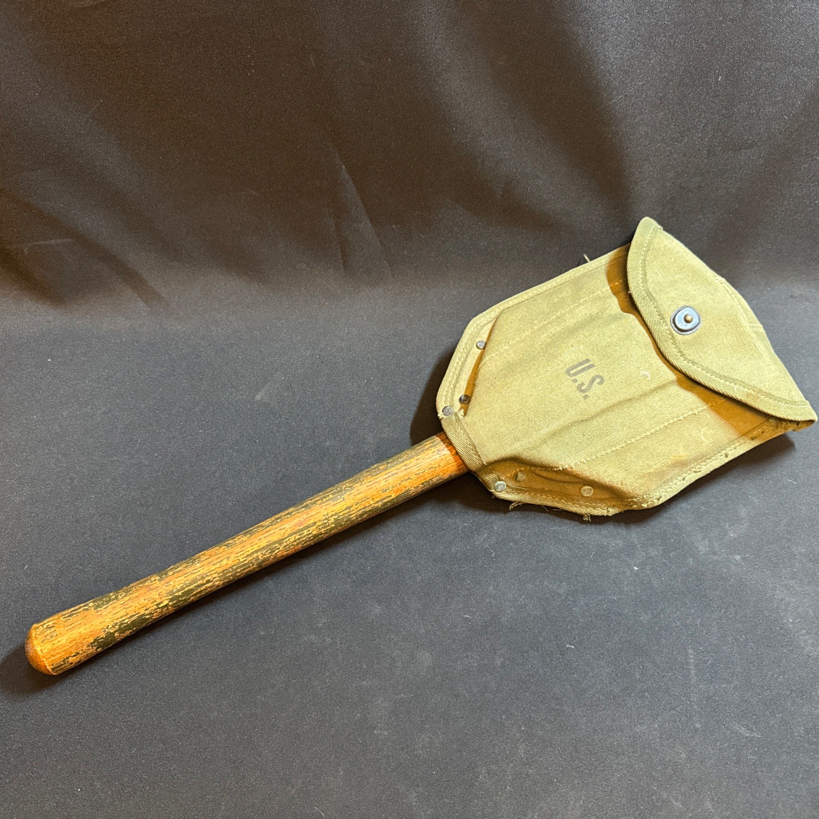 WW2 US 1944 WOOD CO Folding Shovel RARE 