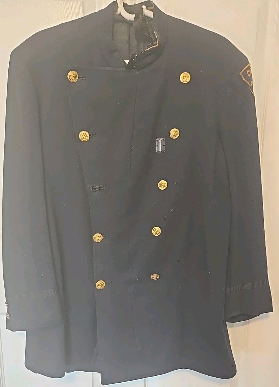 CHELSEA,MA PD DRESS UNIFORM JACKET VINTAGE CHELSEA,MA PD DRESS UNIFORM JACKET VINTAGE