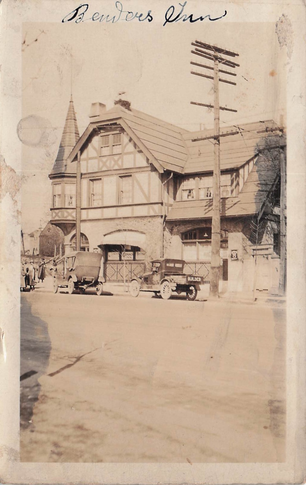 RPPC Cleveland Ohio Benders Inn Hotel Ford Model T Car Photo Postcard I24 RPPC Cleveland Ohio Benders Inn Hotel Ford Model T Car Photo Postcard I24