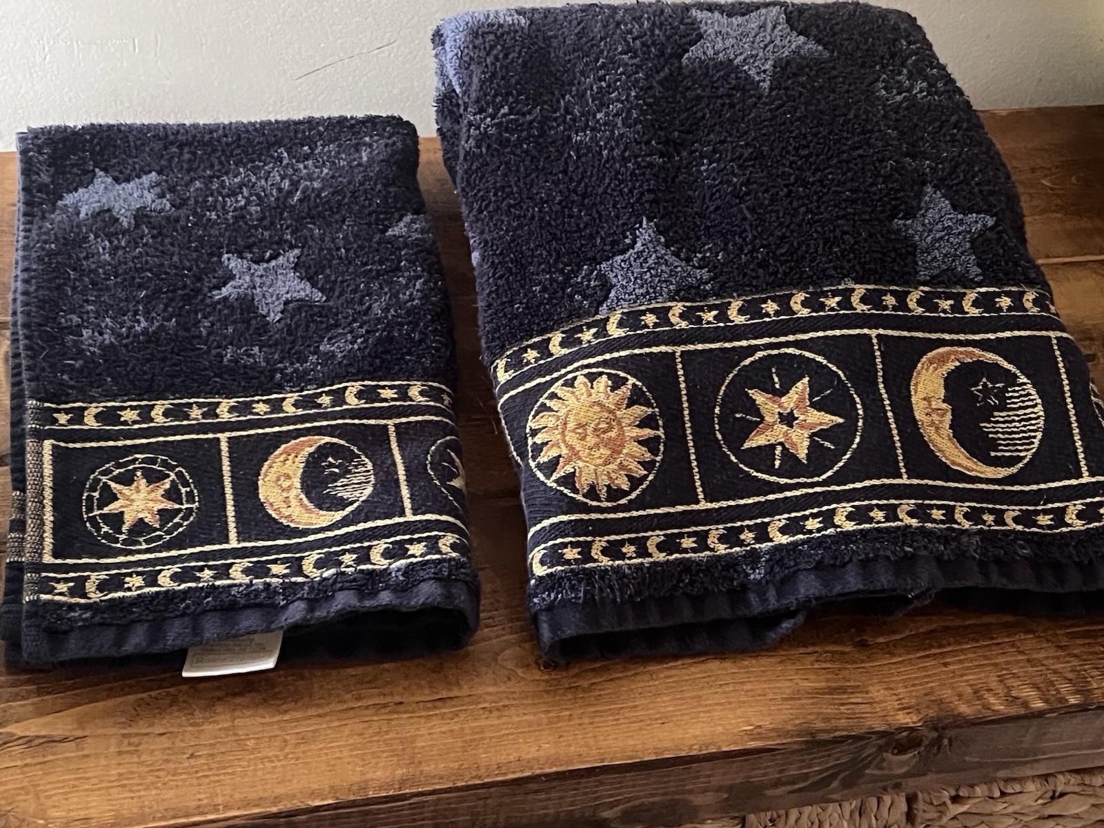 Vtg 90s Home trends  Celestial Bath and Hand Towel  Navy Blue Sun Moon Stars Y2K