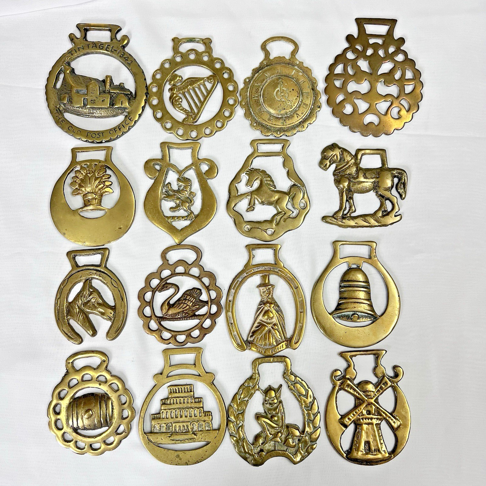 Brass Horse Medallion Lot of 16 Antique to Vintage Swan Clock Shire Fleur Keg Brass Horse Medallion Lot of 16 Antique to Vintage Swan Clock Shire Fleur Keg