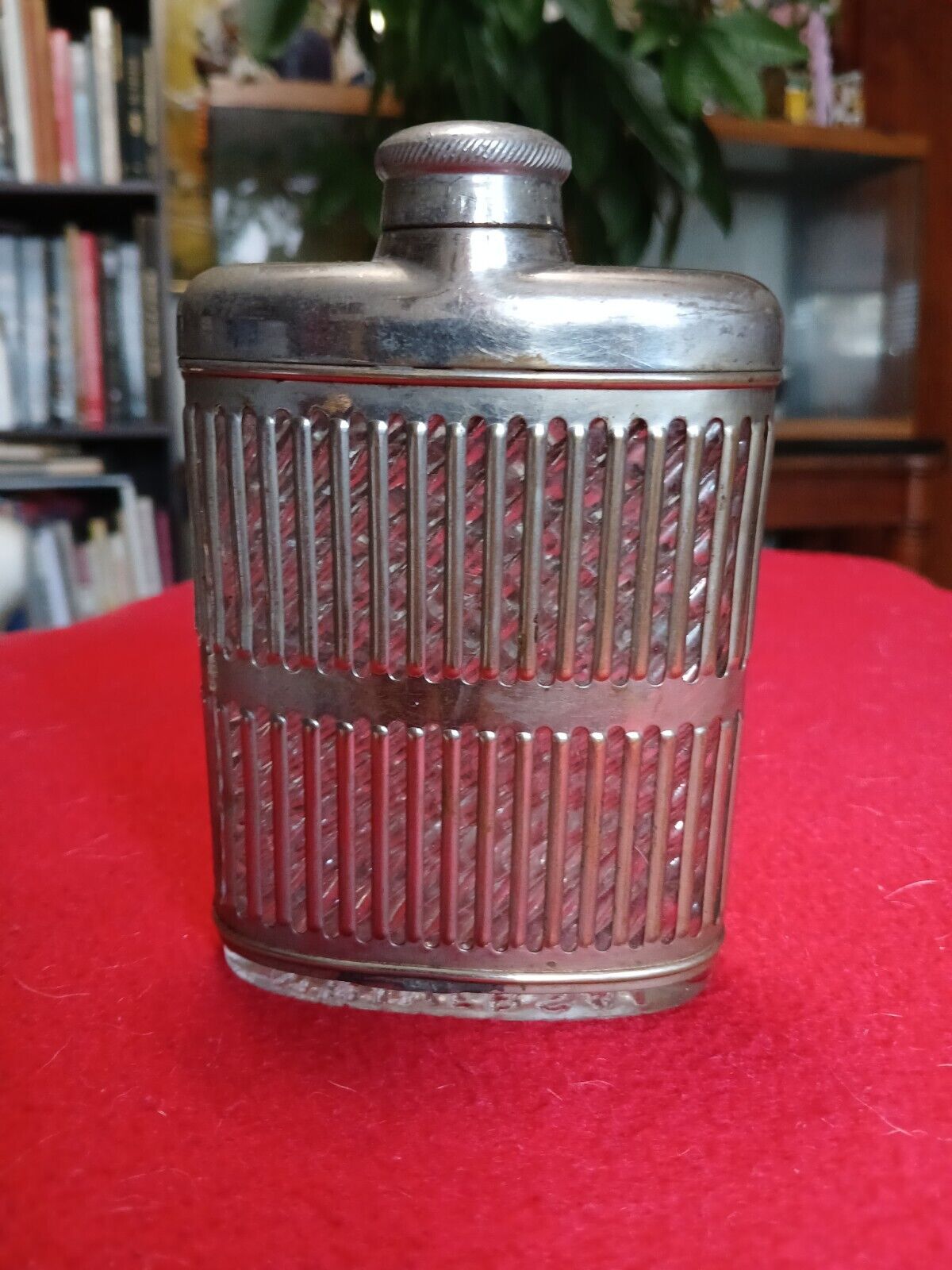 Vintage Silver 1920’s Caged Glass Metal Pocket Whiskey Hip Flask w/ Original Cap