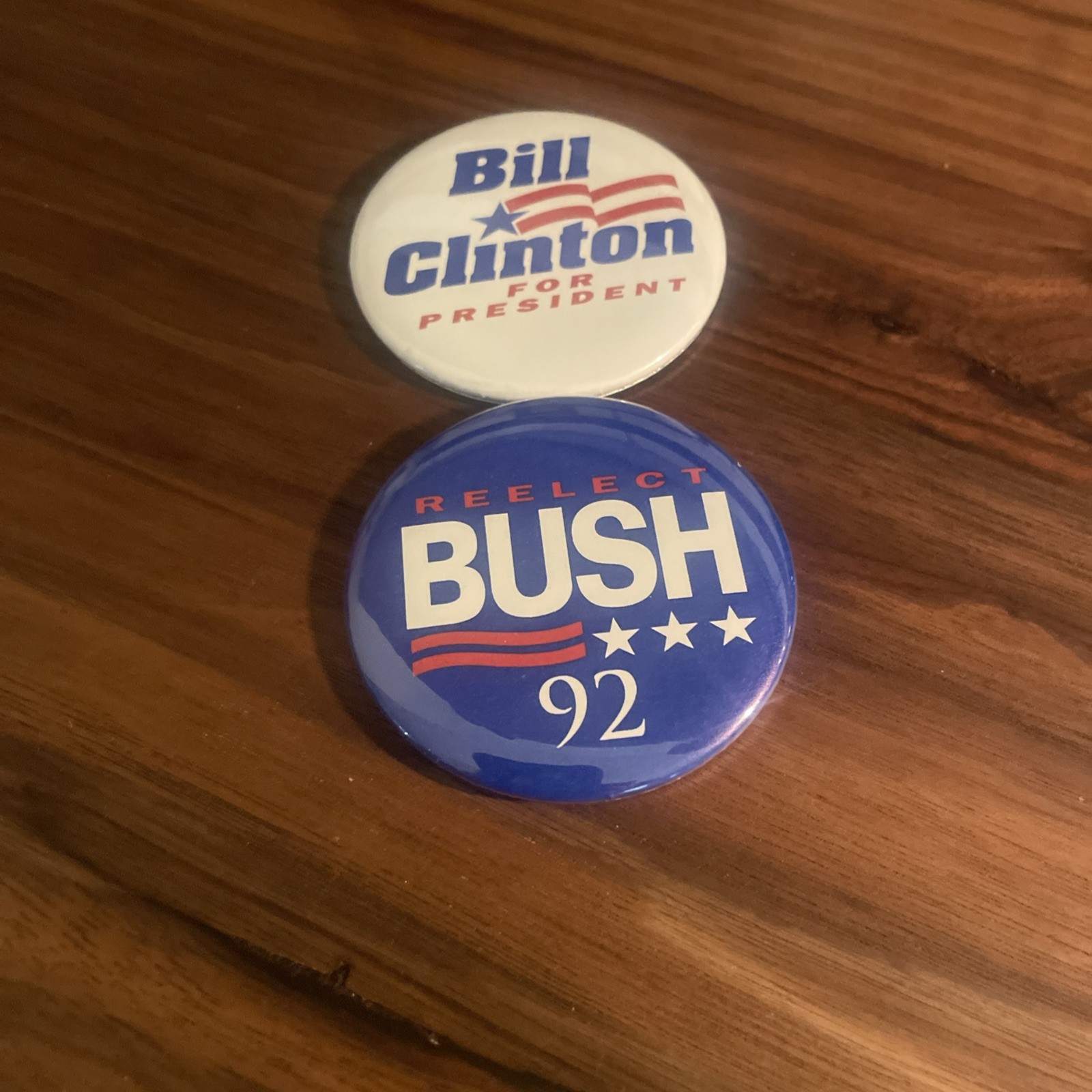 Bush '92 /Clinton Presidential Vintage Pinback Pin Collectible Button 2.25" Bush '92 /Clinton Presidential Vintage Pinback Pin Collectible Button 2.25"