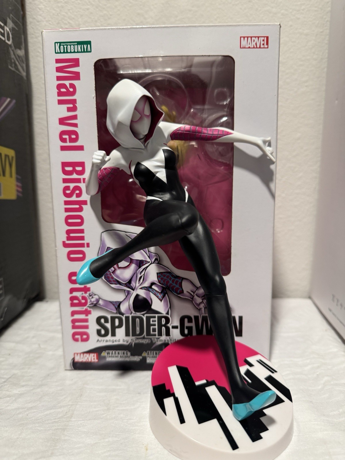 Kotobukiya Marvel Bishoujo Spider-Gwen 1/7 PVC Statue Ghost Spider, Spider-Man Kotobukiya Marvel Bishoujo Spider-Gwen 1/7 PVC Statue Ghost Spider, Spider-Man