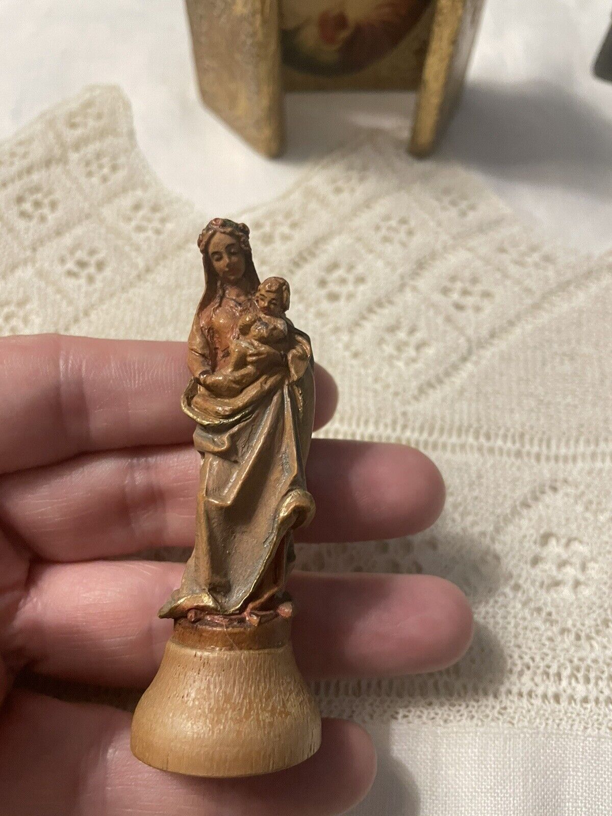 Vintage Wood Carved Madonna And Child 3” Incredibly Detailed