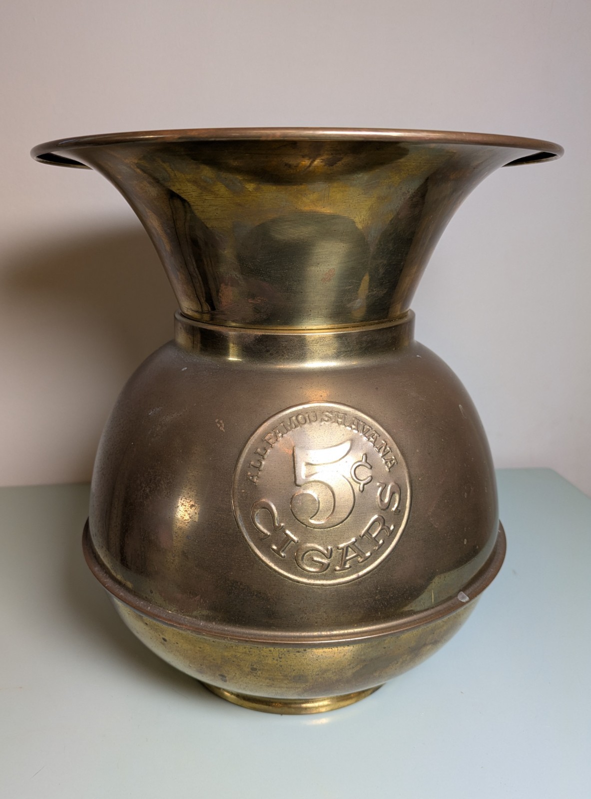 Vintage Brass Spittoon All Famous Havana 5 Cent Cigars Tobacciana Cuspidor 10" Vintage Brass Spittoon All Famous Havana 5 Cent Cigars Tobacciana Cuspidor 10"