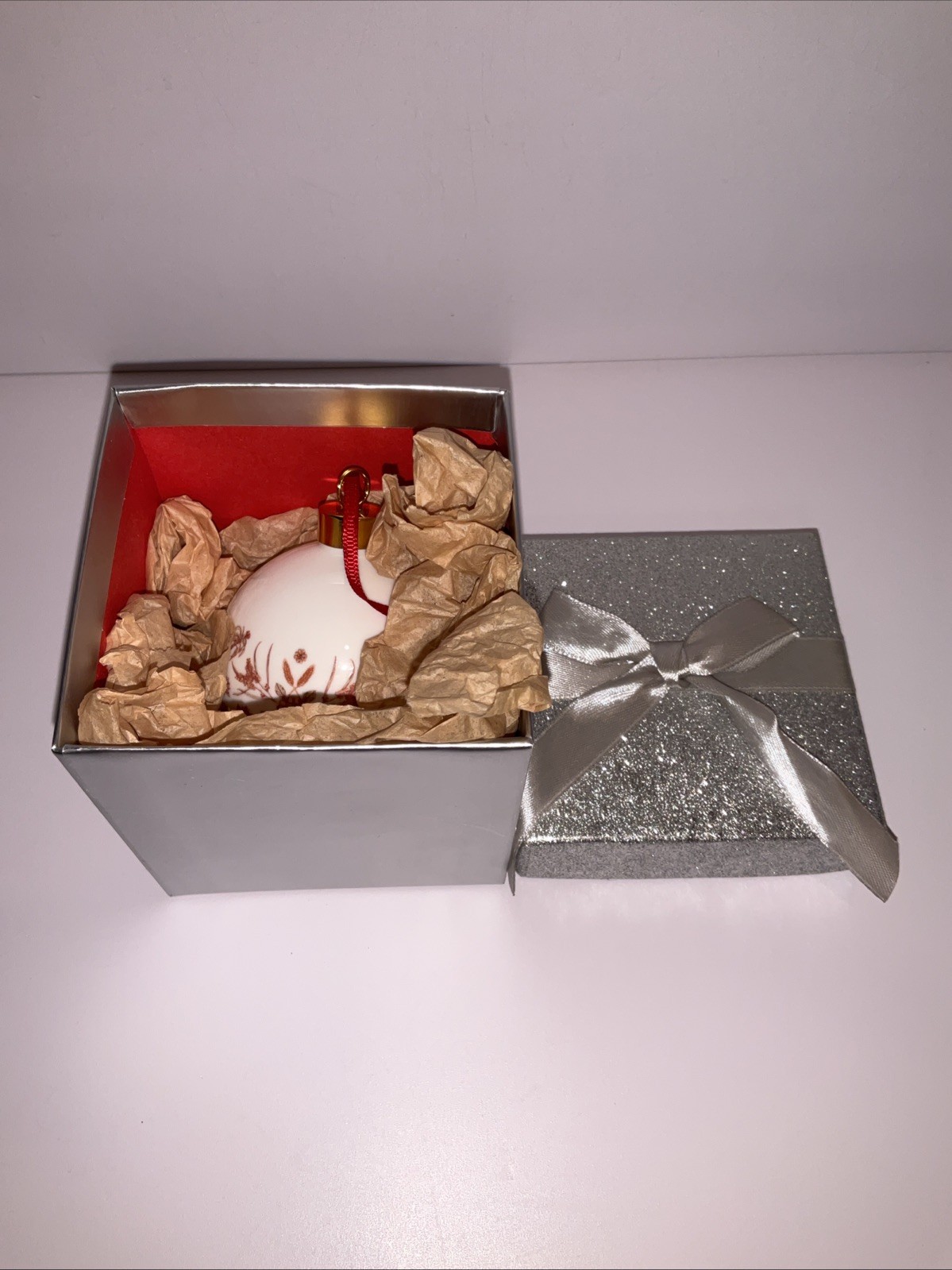 Queen Elizabeth II Platinum Jubilee 1952–2022 Royal Crown Christmas Ornament Queen Elizabeth II Platinum Jubilee 1952–2022 Royal Crown Christmas Ornament