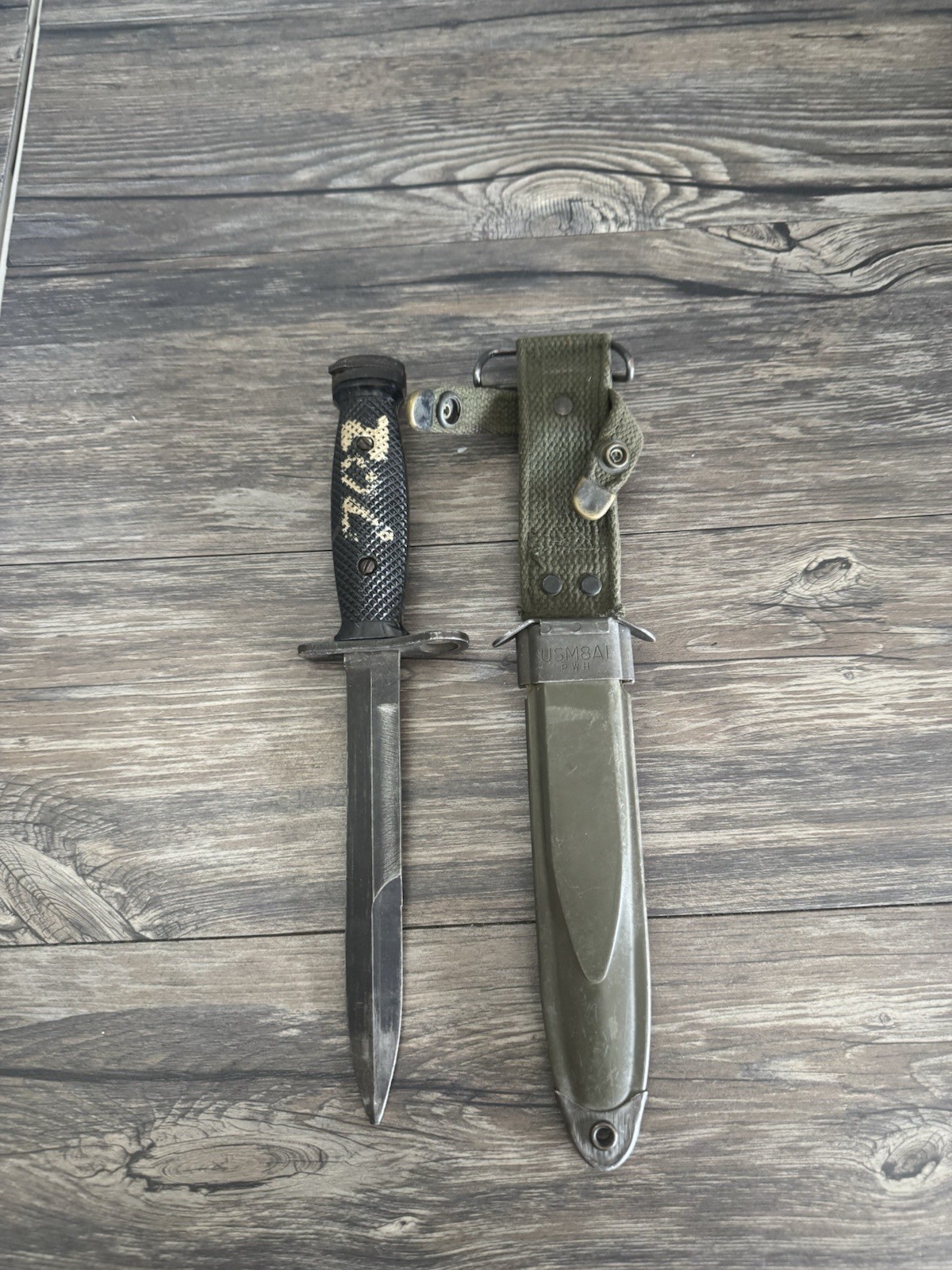 1966-69 USM4 CONETTA BAYONET W/SCABBARD Great.. 1966-69 USM4 CONETTA BAYONET W/SCABBARD Great..