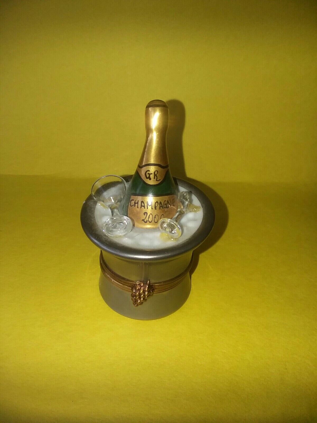 Peint Main Rochard Limoges Trinket-Champagne Millenium On Ice (with problem)
