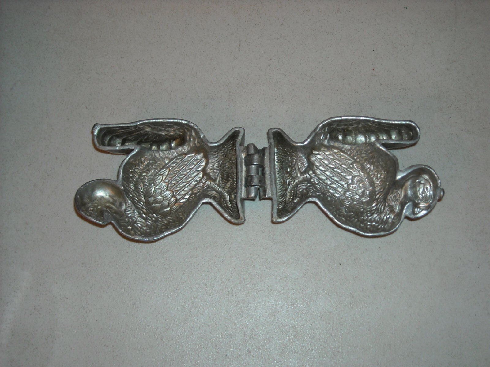 Antique Vintage Thanksgiving Turkey Pewter Candy Chocolate Ice Cream Mold 4.5” Antique Vintage Thanksgiving Turkey Pewter Candy Chocolate Ice Cream Mold 4.5”