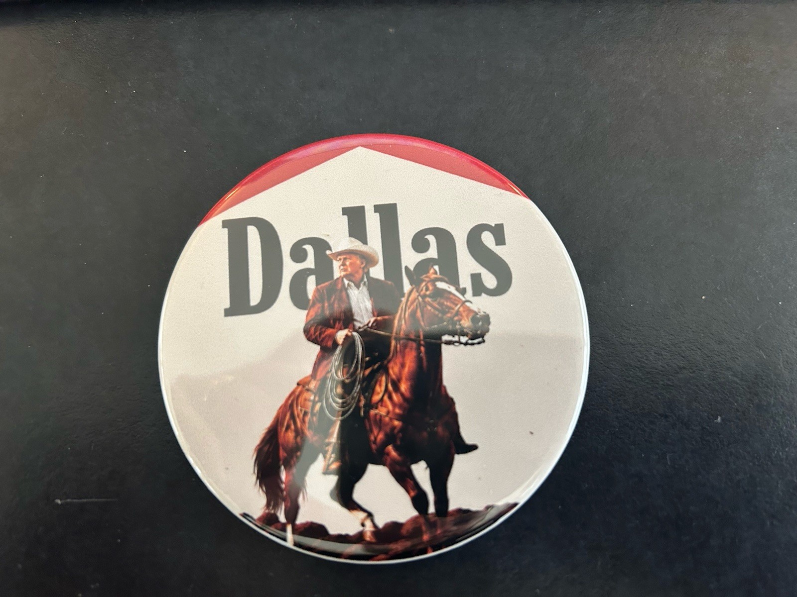 Official 2026 Midterm Pin Dallas TRUMP RARE INVEST Official 2026 Midterm Pin Dallas TRUMP RARE INVEST