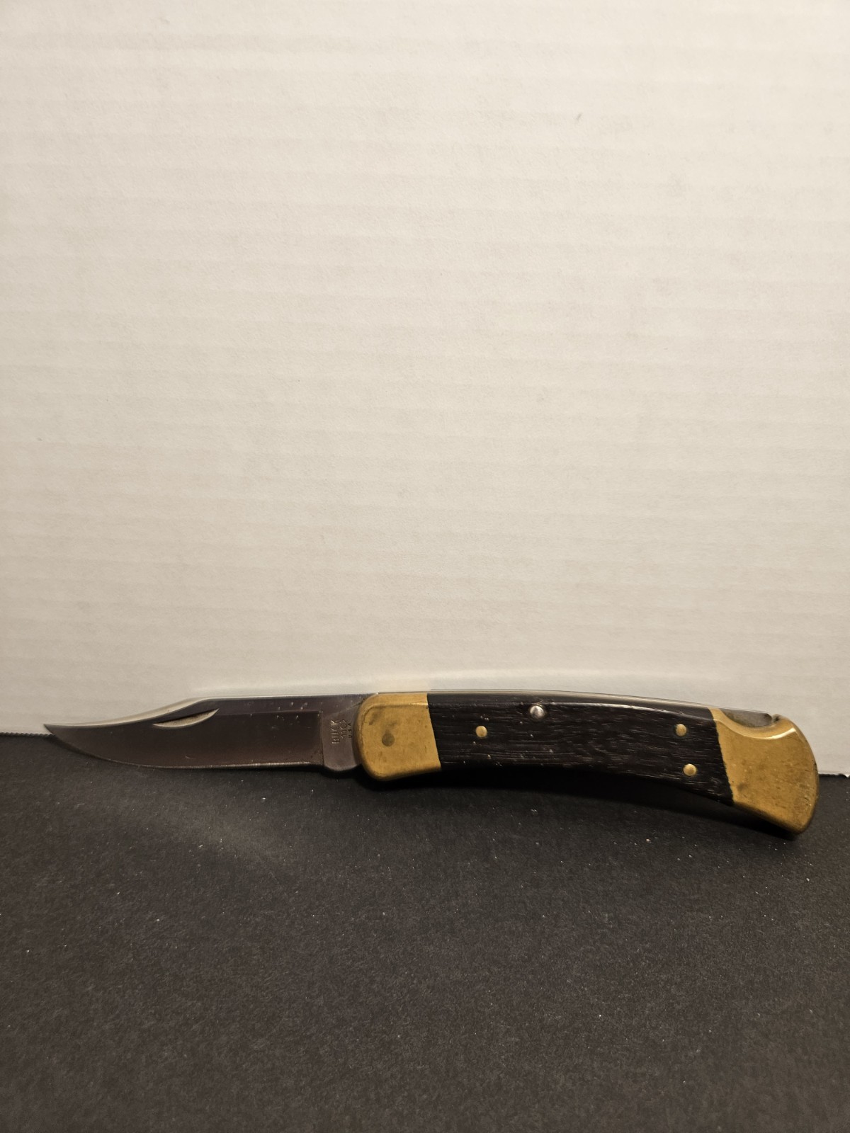 Vintage 1987 Buck 110 Folding Hunter Knife USA Wood Handle Brass Lockback Vintage 1987 Buck 110 Folding Hunter Knife USA Wood Handle Brass Lockback