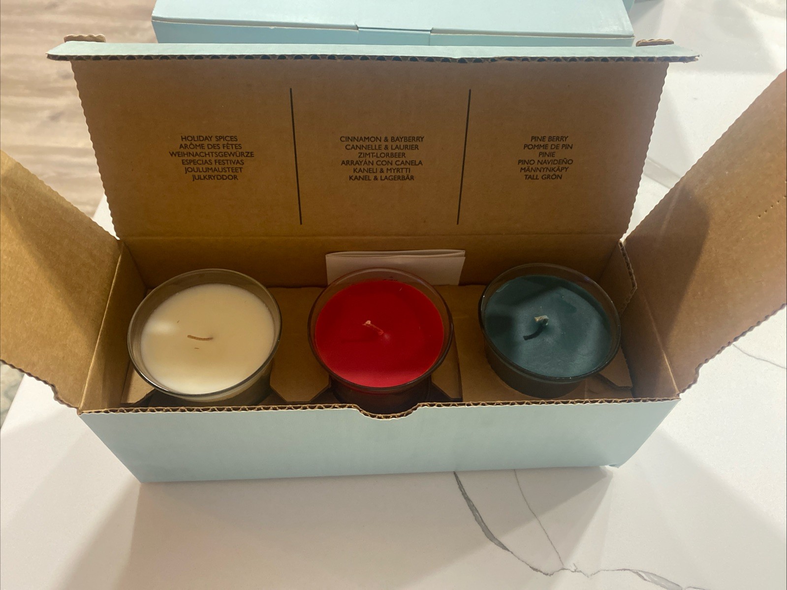 PartyLite One Box 3 Jar Candles 3x2.5" Cinnamon Bayberry Pine Berry Spices P9574 PartyLite One Box 3 Jar Candles 3x2.5" Cinnamon Bayberry Pine Berry Spices P9574
