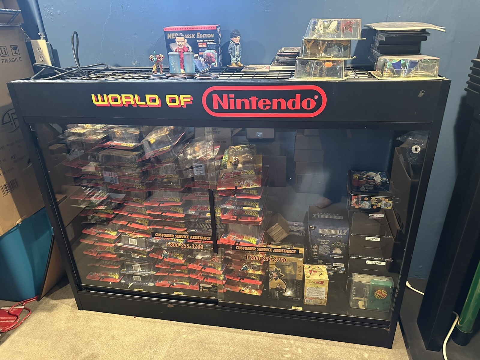 World of Nintendo ULTRA RARE AUTHENTIC video game display case store display LPU World of Nintendo ULTRA RARE AUTHENTIC video game display case store display LPU