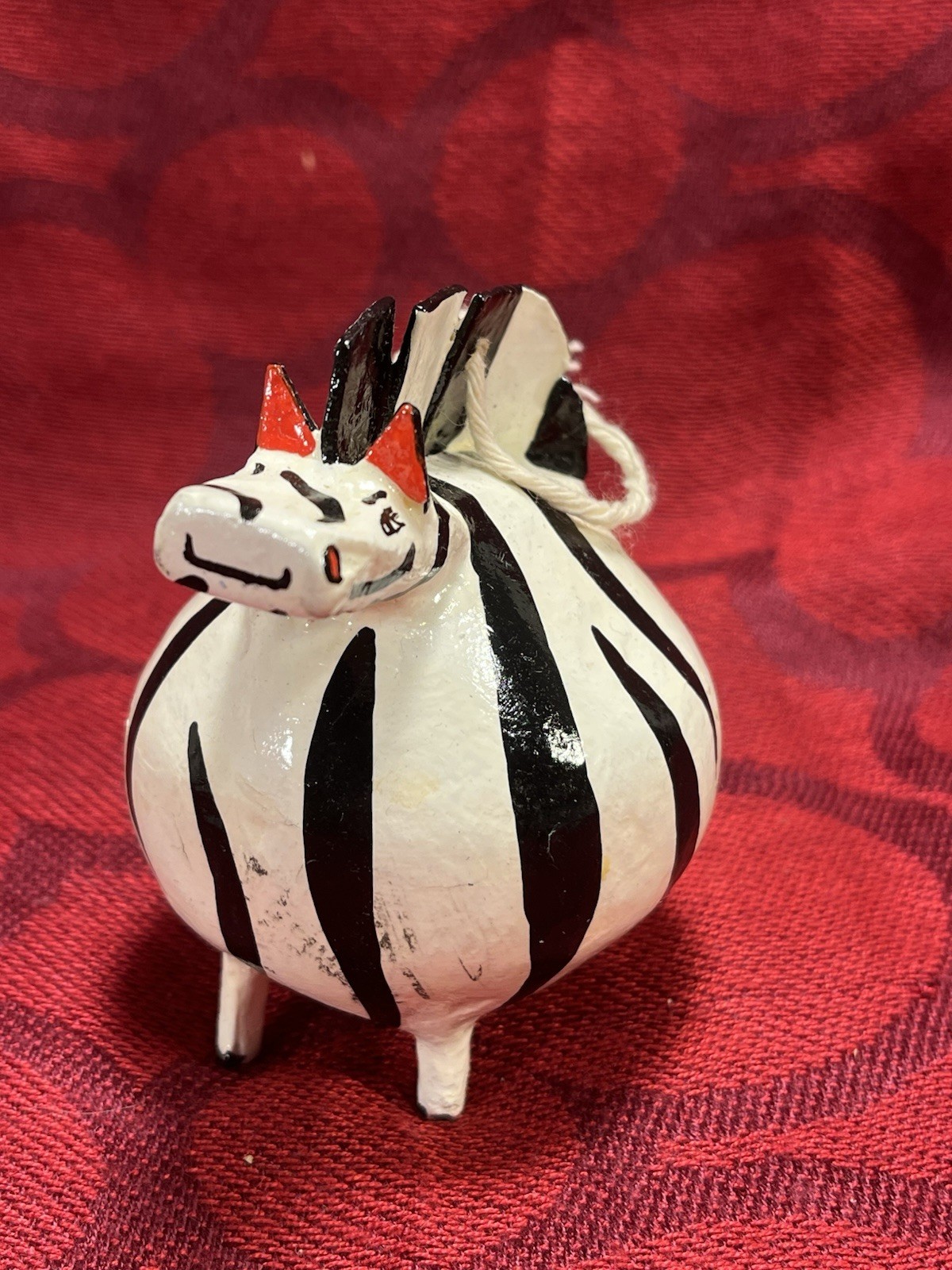 Vintage Sermel Tonala Jal Mexico Paper Mache? Zebra Figurine -- 9939 Vintage Sermel Tonala Jal Mexico Paper Mache? Zebra Figurine -- 9939