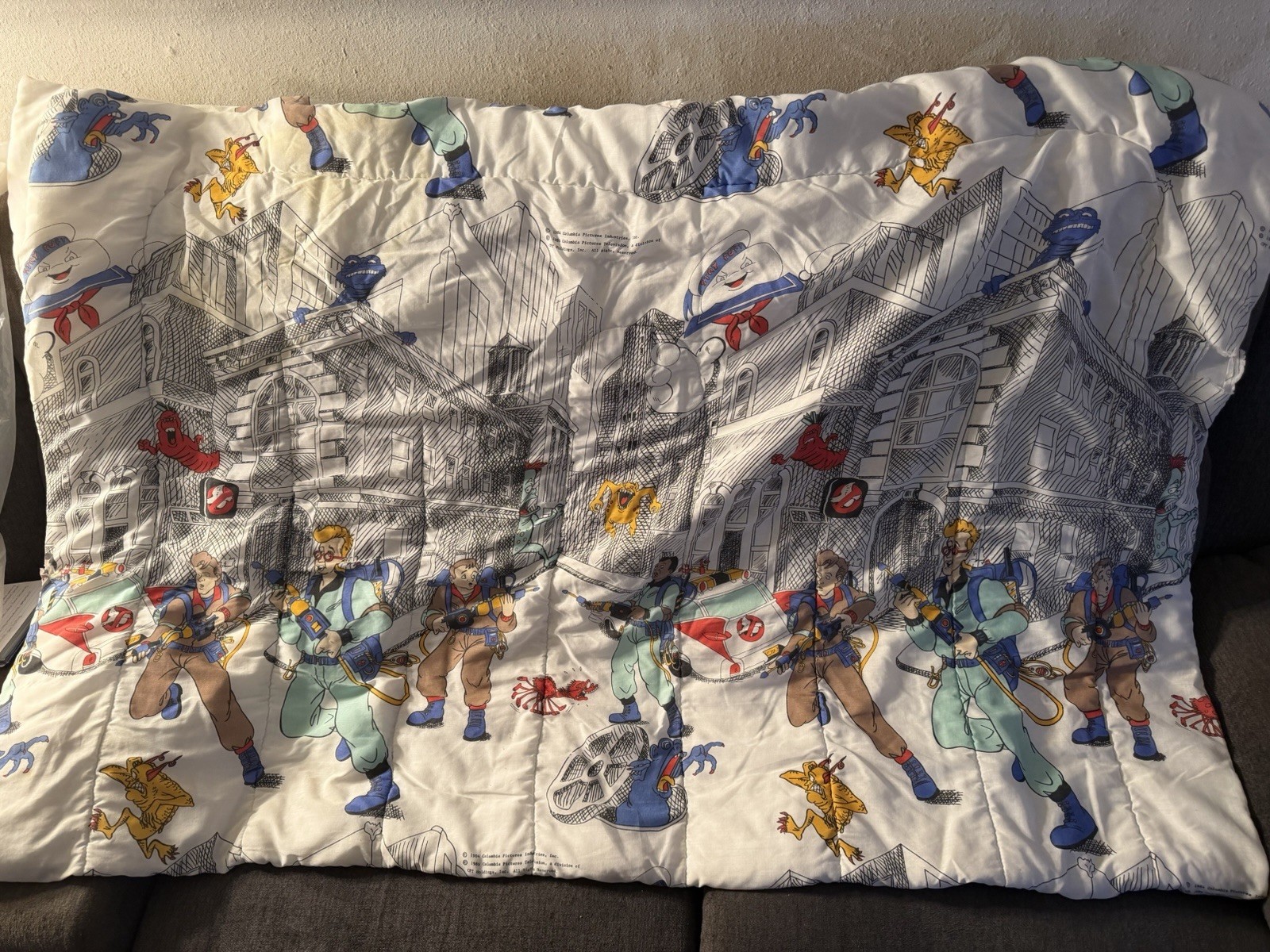 Vintage Real Ghost Busters cartoon Genuine Twin Comforter 1988 Columbia Pictures Vintage Real Ghost Busters cartoon Genuine Twin Comforter 1988 Columbia Pictures