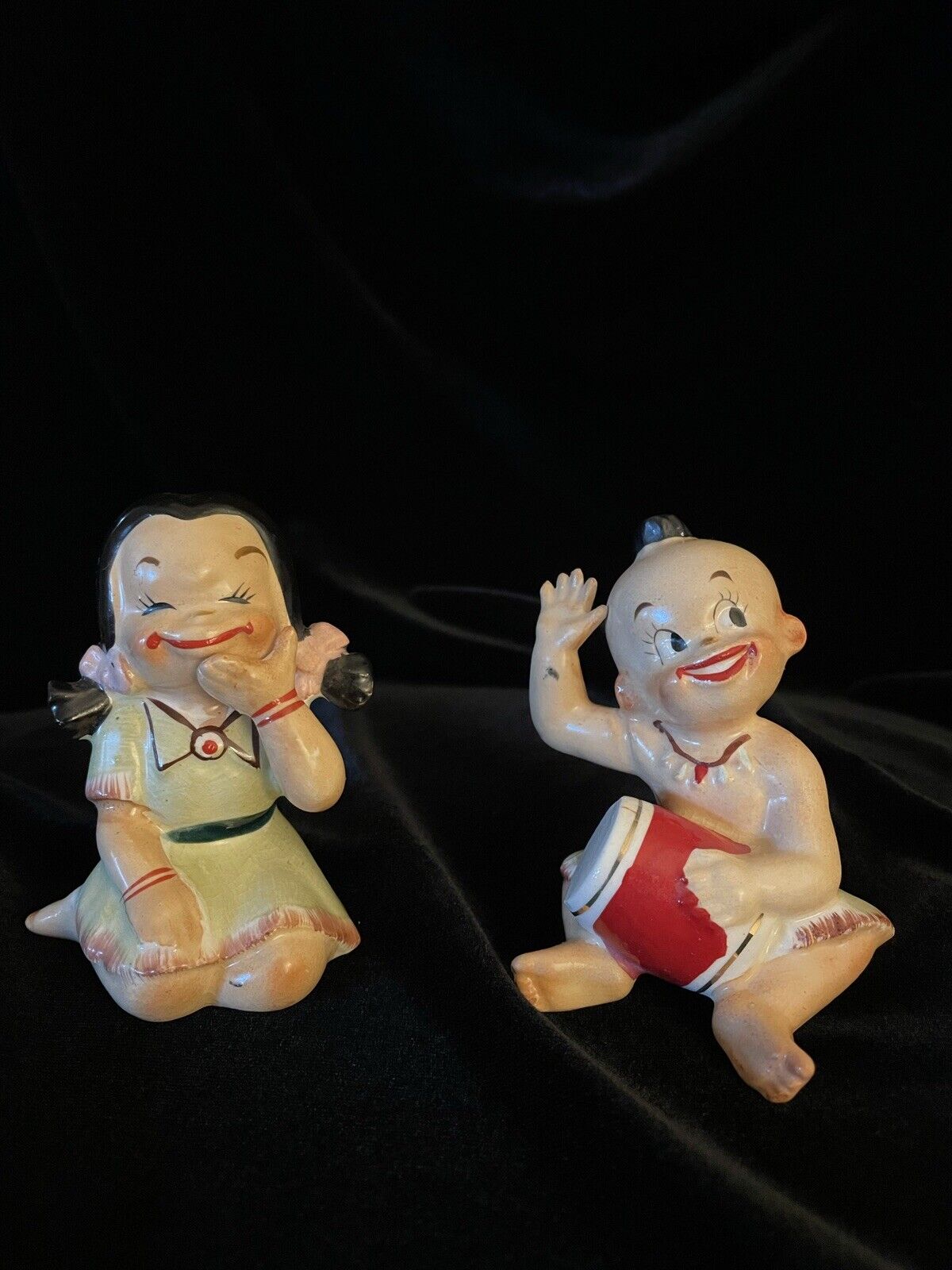 VTG 1949 Nikoniko/UCAGCO Pair American Indian Children Figurines