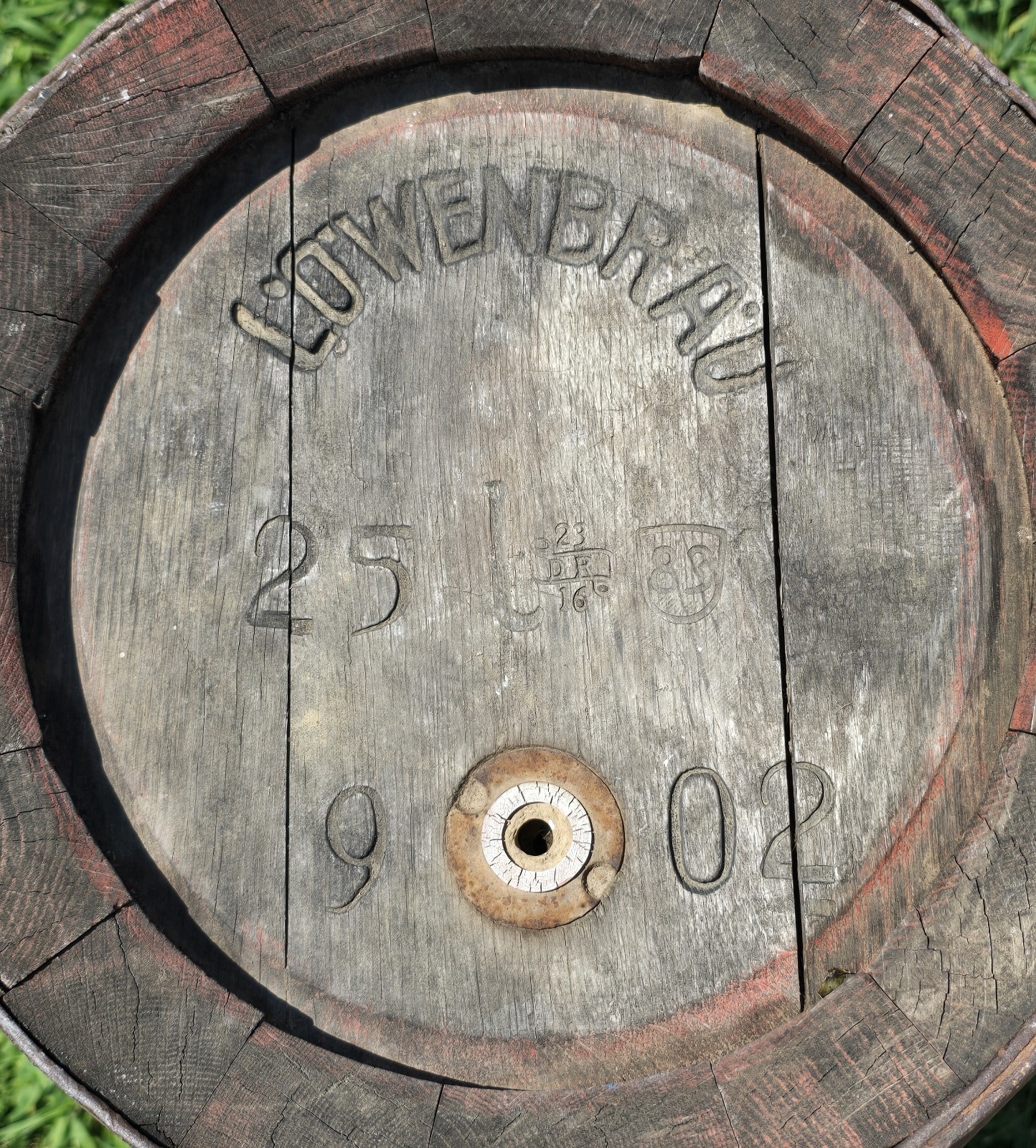 RARE Antique 1902 LOWENBRAU Large 18" OAK Beer BARREL ~ Origin GERMANY ~ Stout~