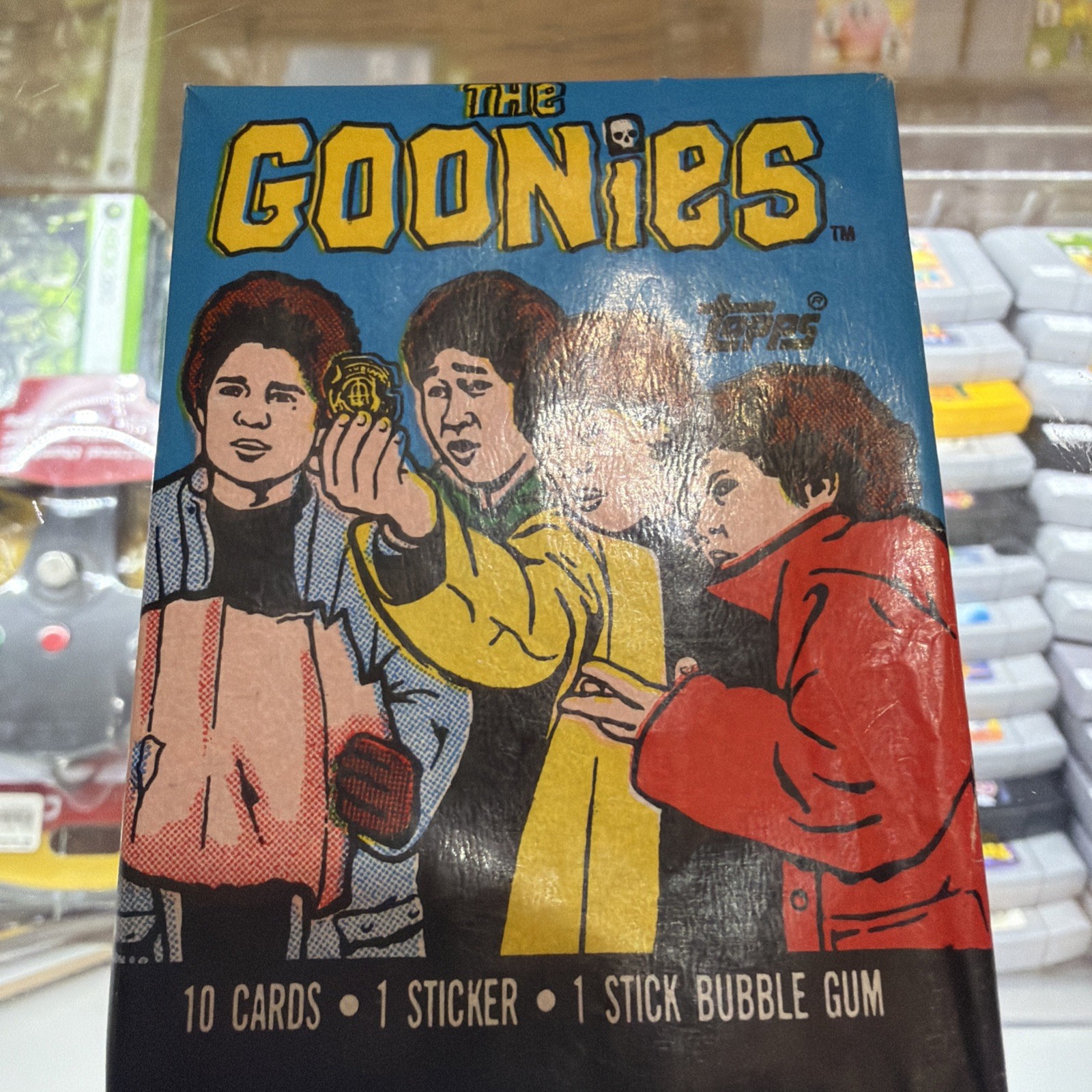 1985 Topps The Goonies Wax Pack 10 Cards Sticker Gum Vintage Movie Unopened 1985 Topps The Goonies Wax Pack 10 Cards Sticker Gum Vintage Movie Unopened