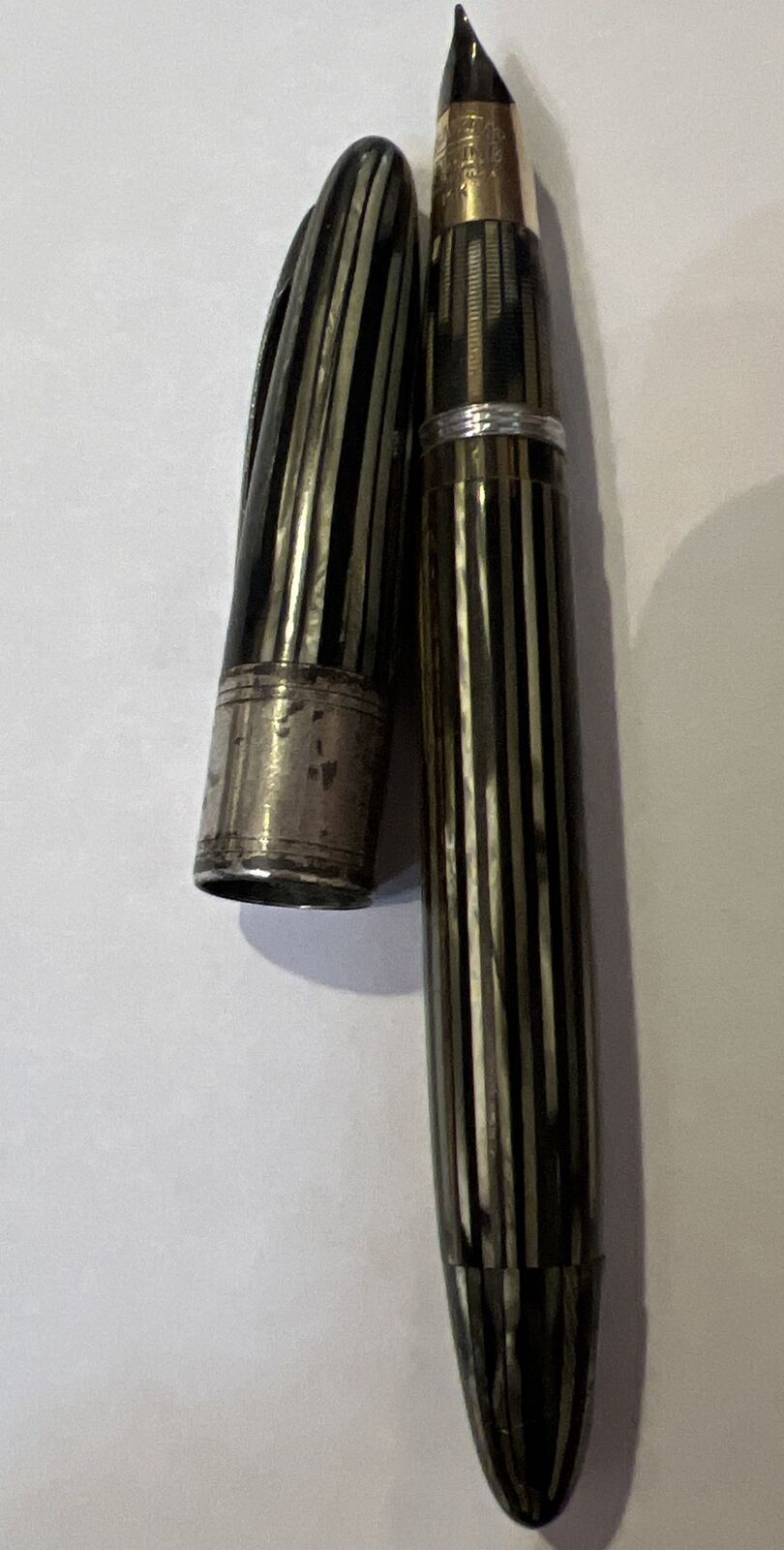 Vintage W.A. SHEAFFER 1250 White Dot Fountain Pen With 14K Nib