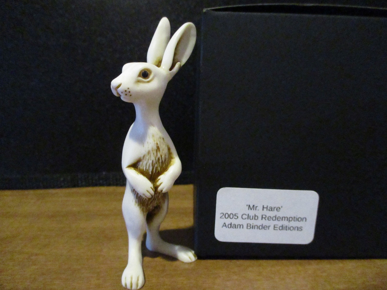 Harmony Kingdom Artist Adam Binder Lookout Series Mr. Hare Figurine