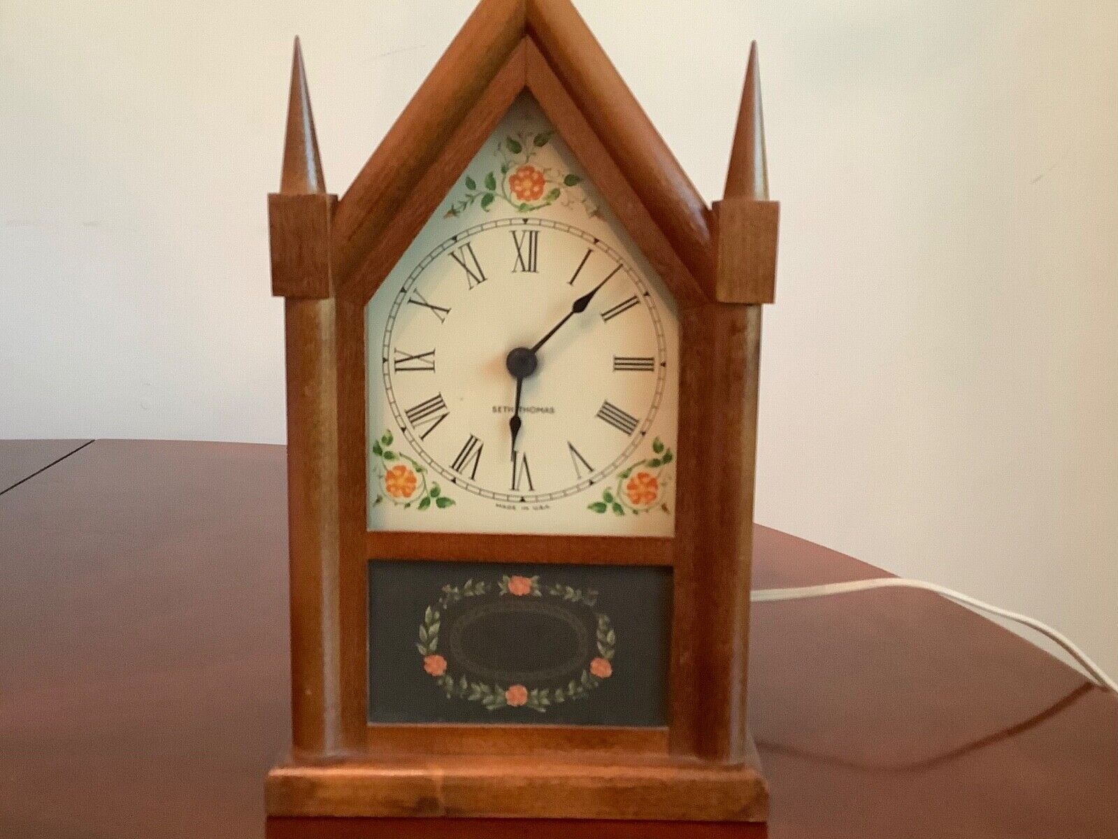 Seth Thomas Clock wooden Cathedral Sharon-Echo Model No E 024-000 Made in USA