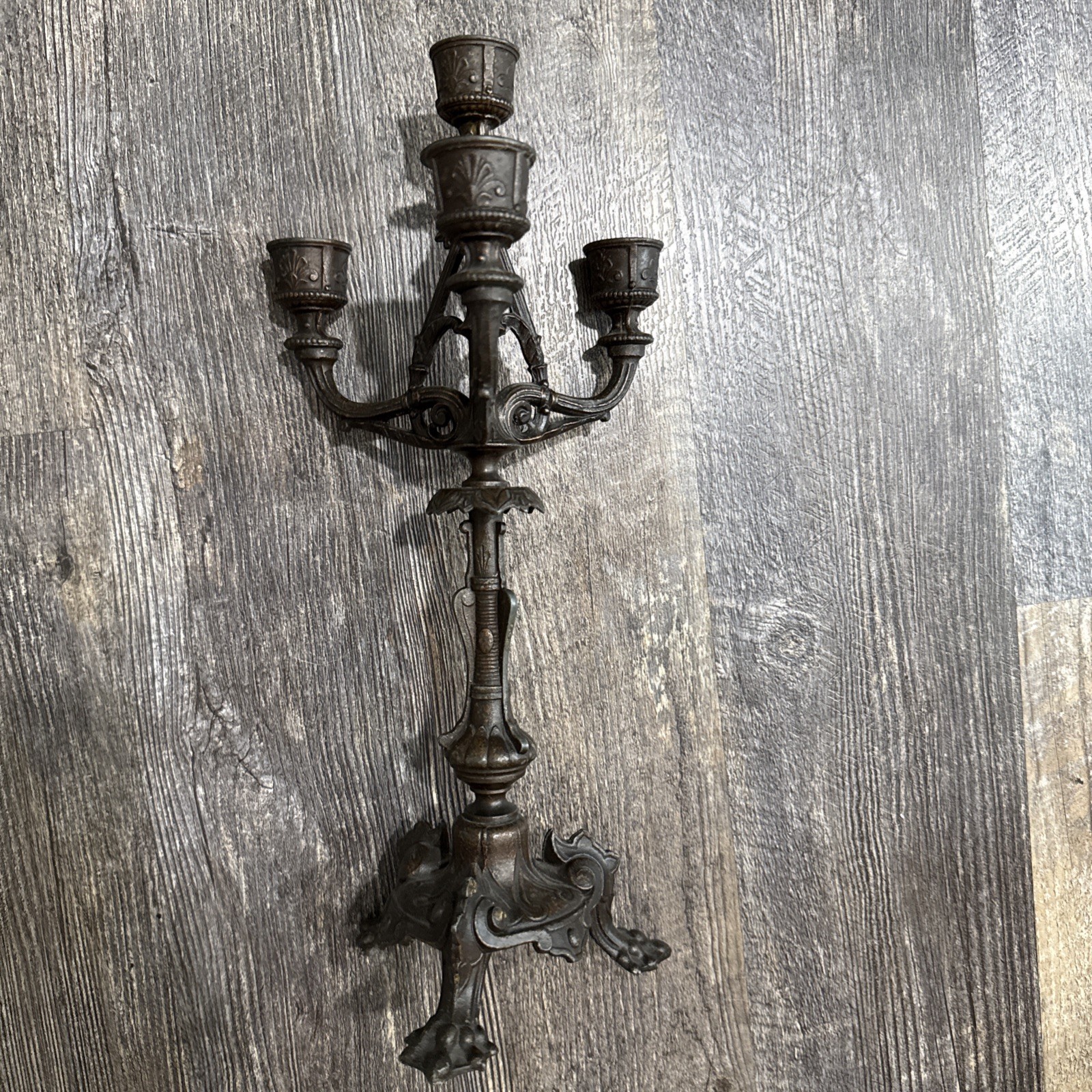 ANTIQUE 3 ARM BRONZE, BRASS CANDLEABRA KING LOUIS XVI STYLE TWISTED CANDLEHOLDER ANTIQUE 3 ARM BRONZE, BRASS CANDLEABRA KING LOUIS XVI STYLE TWISTED CANDLEHOLDER