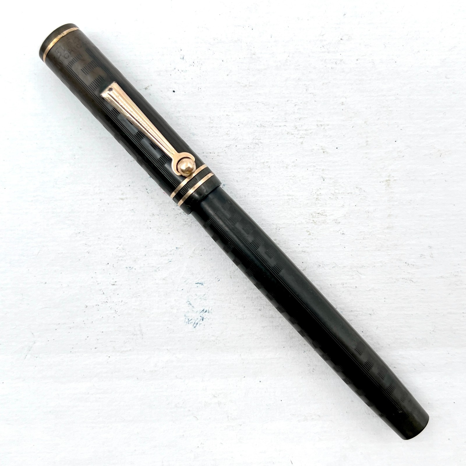 VTG Wahl Eversharp Slim Fountain Pen Gray Hard Rubber Lever (No Nib) AS IS VTG Wahl Eversharp Slim Fountain Pen Gray Hard Rubber Lever (No Nib) AS IS