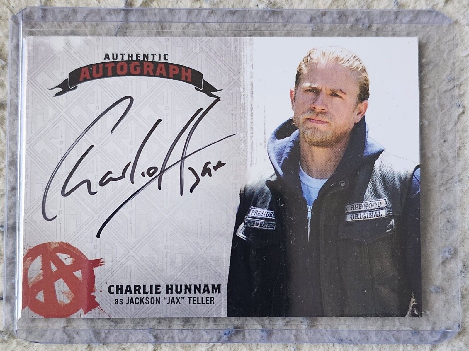 Charlie Hunnam as Jax Teller Sons of Anarchy Season 4 & 5 Auto / Autograph