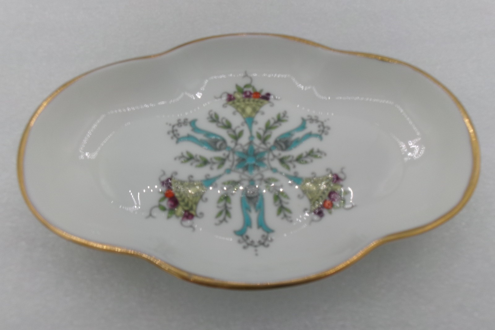 Vintage Coalport Geneva Bone China Trinket Dish Beautiful Floral Raised Design Vintage Coalport Geneva Bone China Trinket Dish Beautiful Floral Raised Design