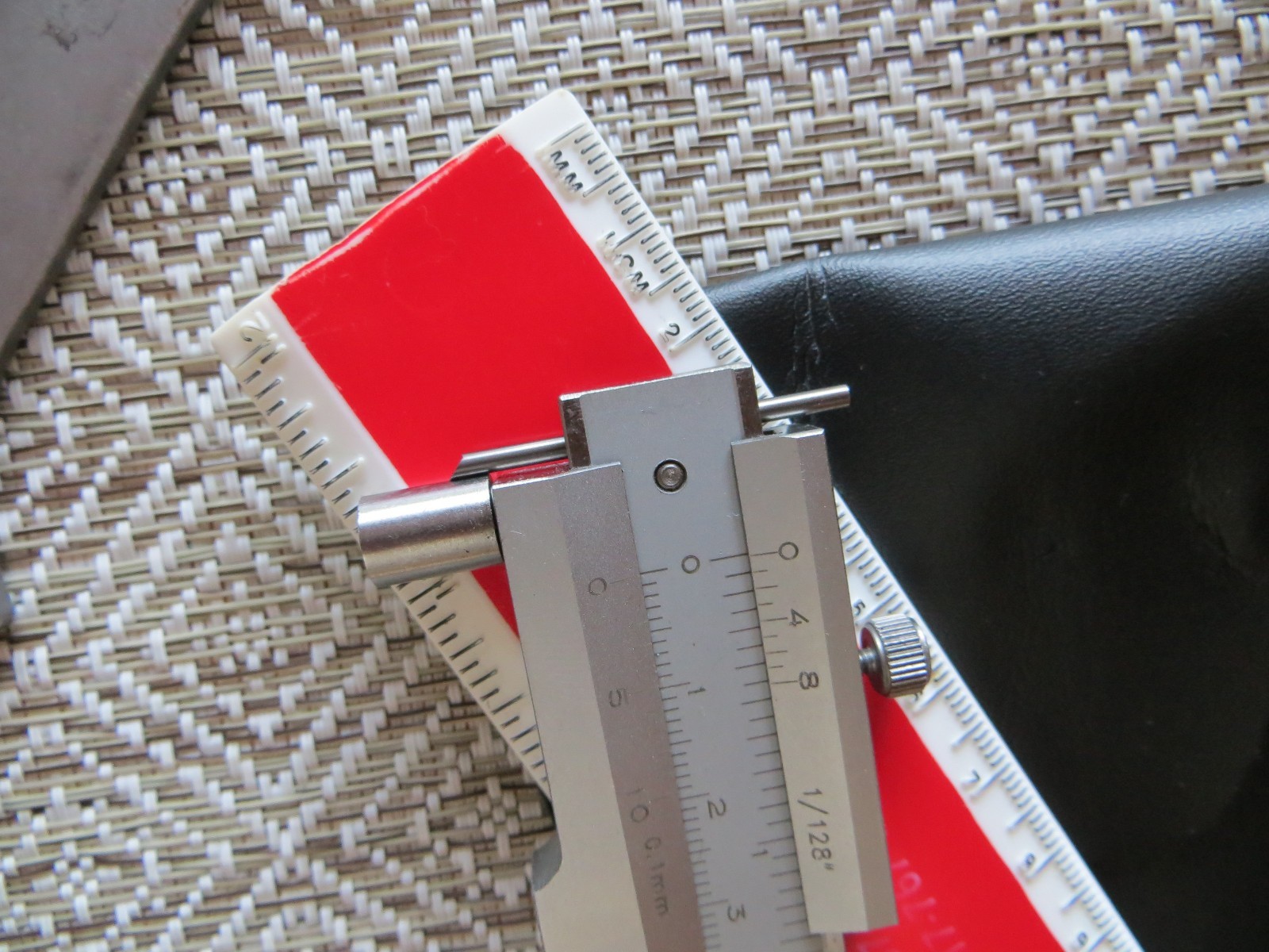 Knife Makers Line Scribe, Parallel Marking Vernier Caliper, 2X72 Knife Grinder Knife Makers Line Scribe, Parallel Marking Vernier Caliper, 2X72 Knife Grinder